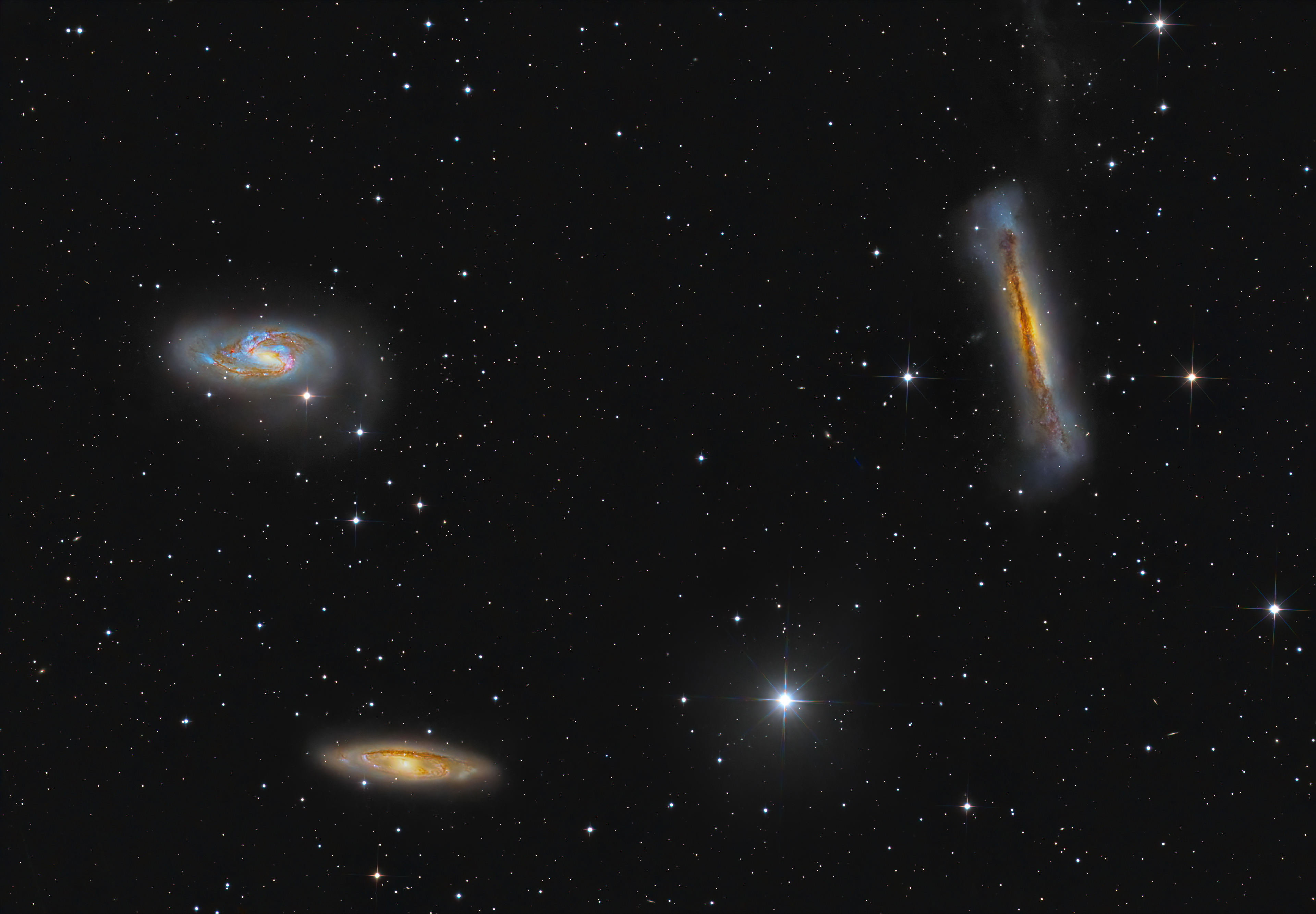 Leo Triplet