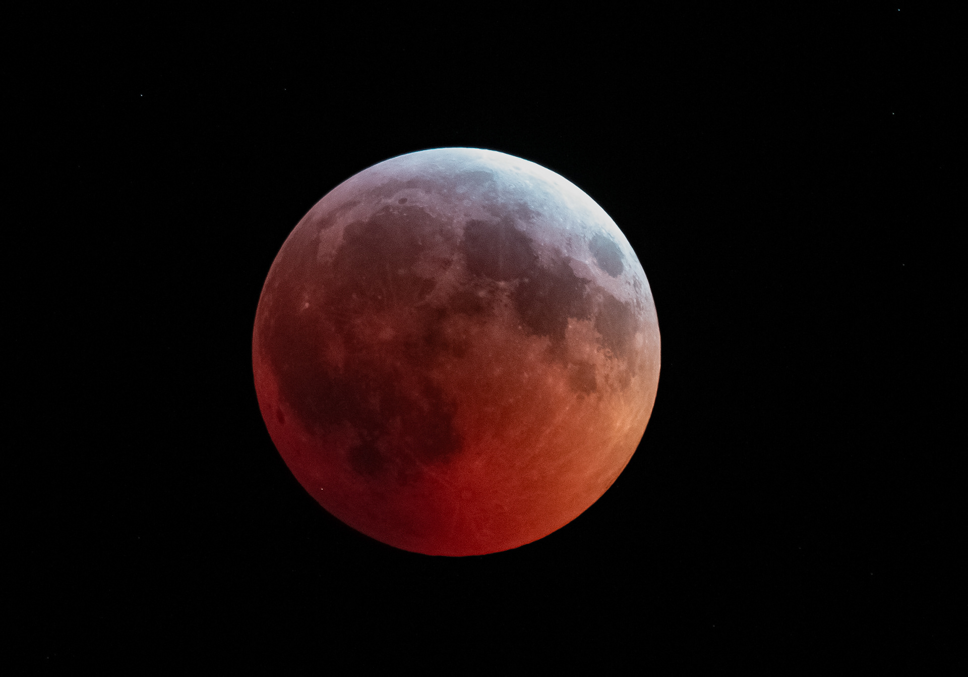 Total Moon eclipse 2019