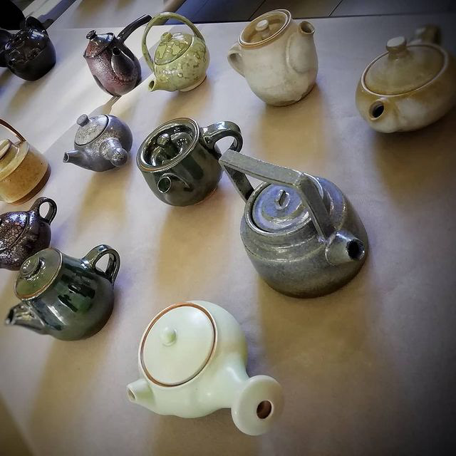 Exposition de théières