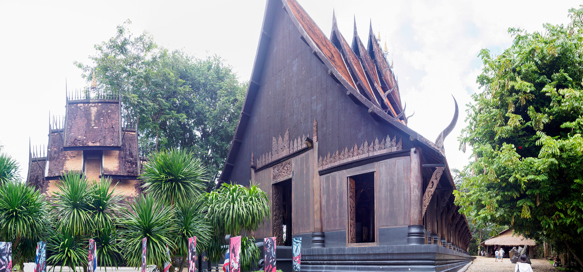 Chiang Rai - Baan Dam Museum or "Black Temple"