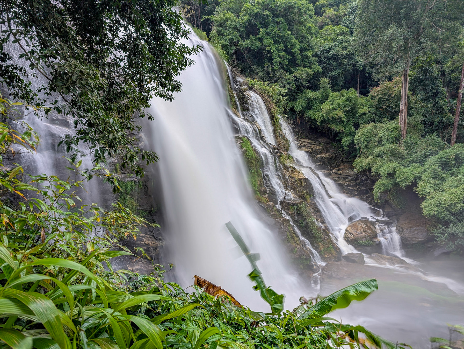 oi Inthanon National Park - Mae Ya Waterfall