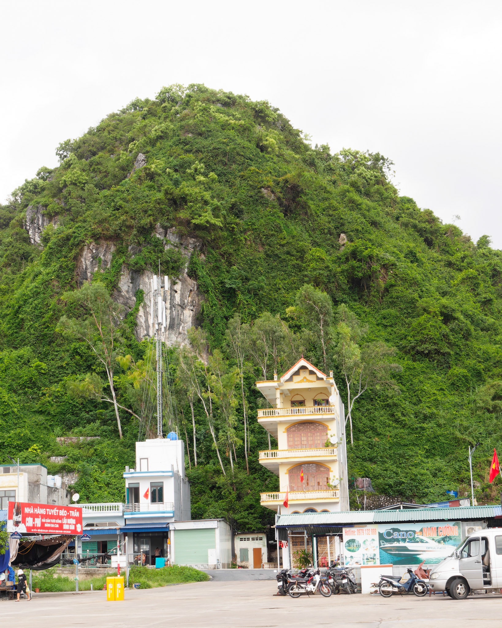 Cat Ba Island