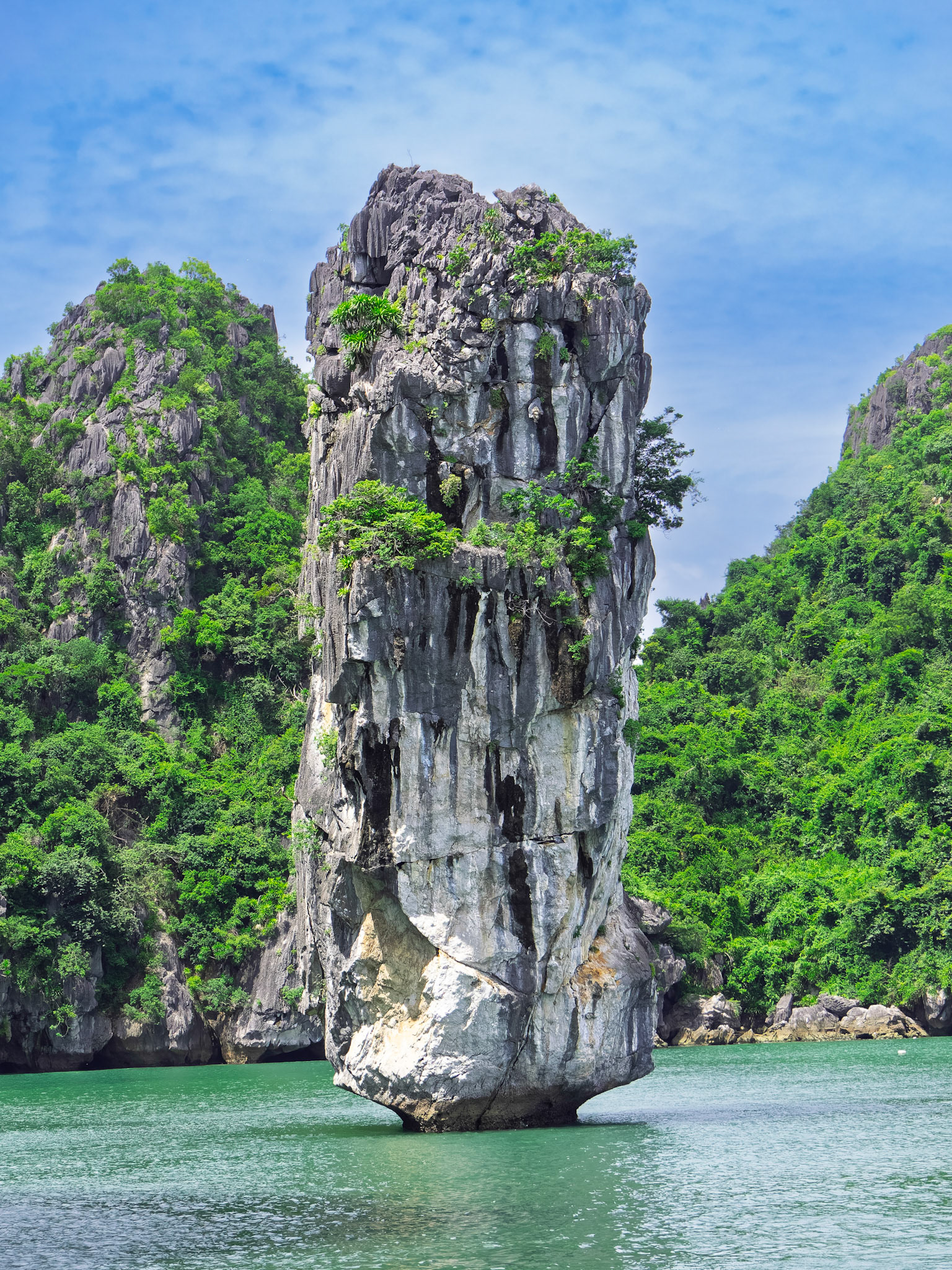 Cat Ba Island Boat Tour of Lan Ha Bay
