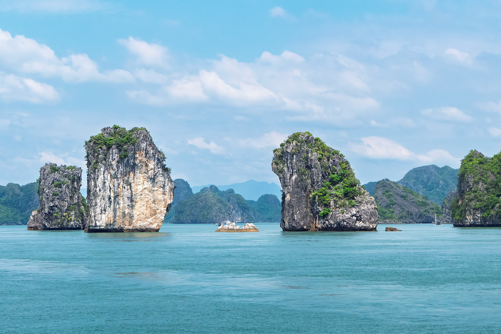 Cat Ba Island Boat Tour of Lan Ha Bay