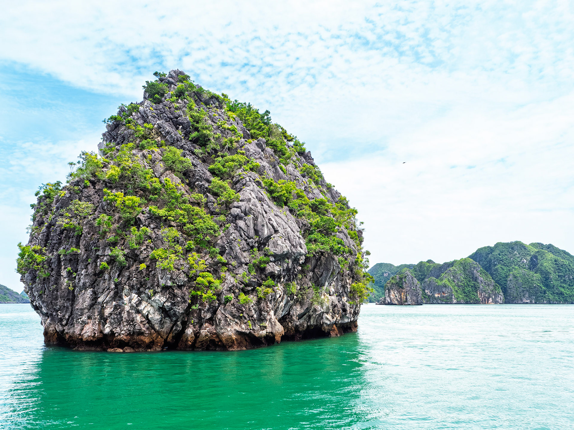 Cat Ba Island Boat Tour of Lan Ha Bay