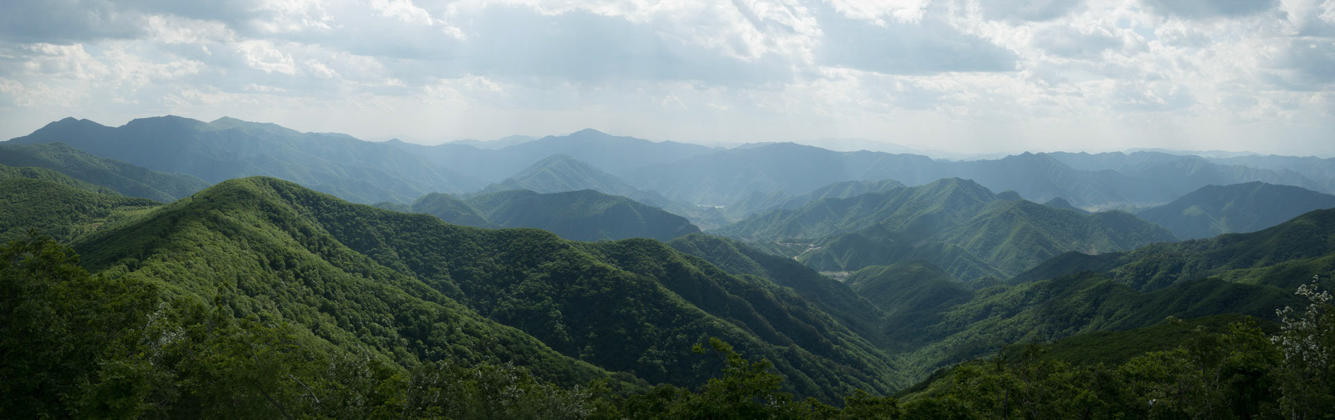 Views from Daehwa-bong 1370m in Beopdong-gun, Kangwon-do, DPRK (2017). 