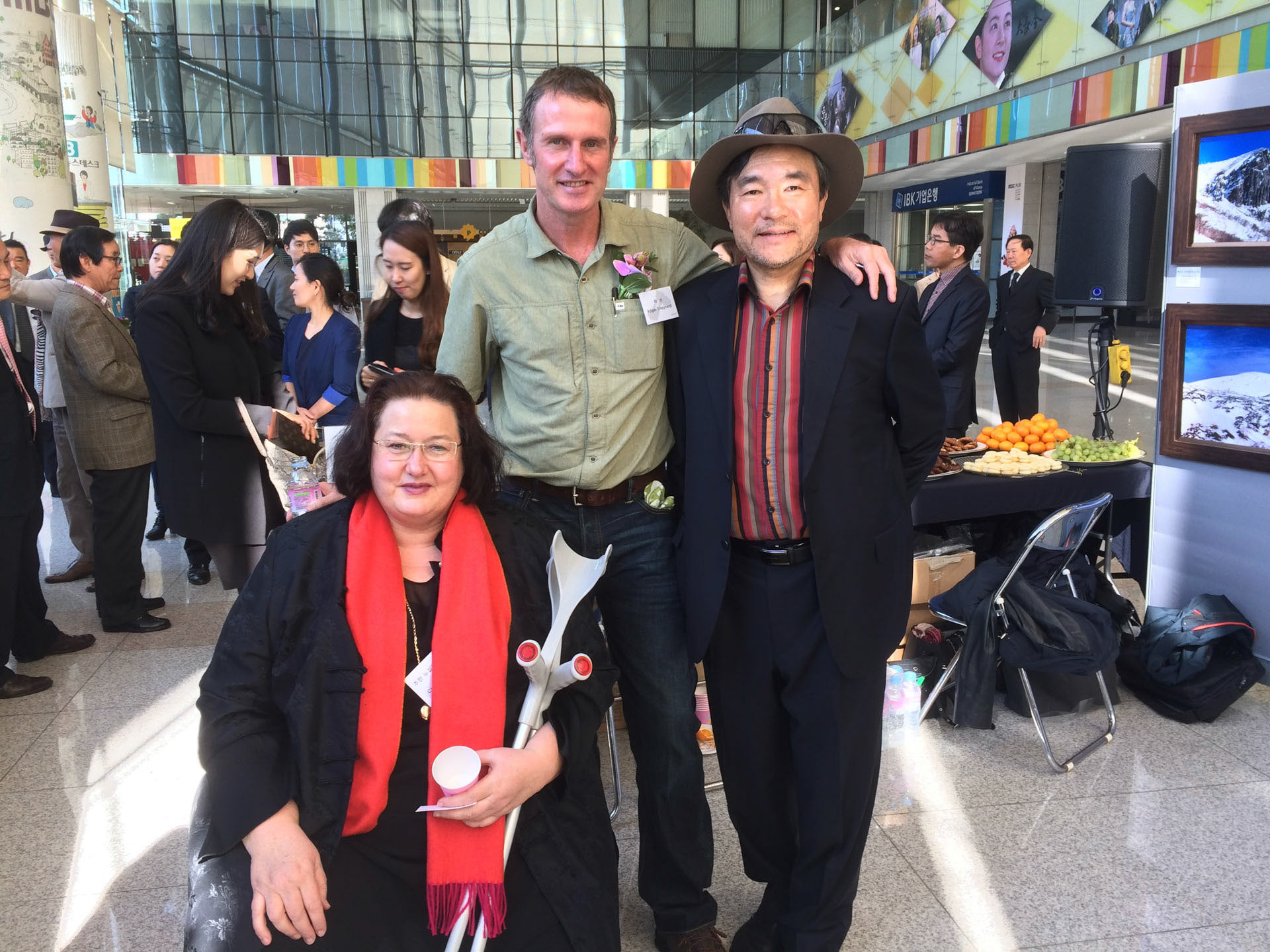 Same collection at the MBC center in Ilsan hosted by 통일부 Ministry of Unification.