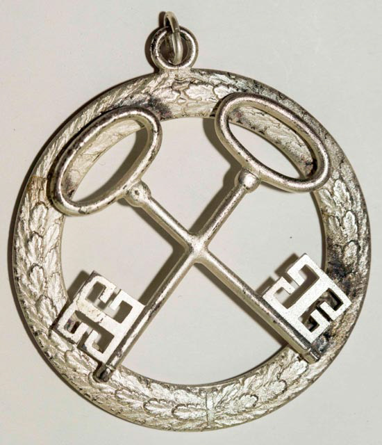 255