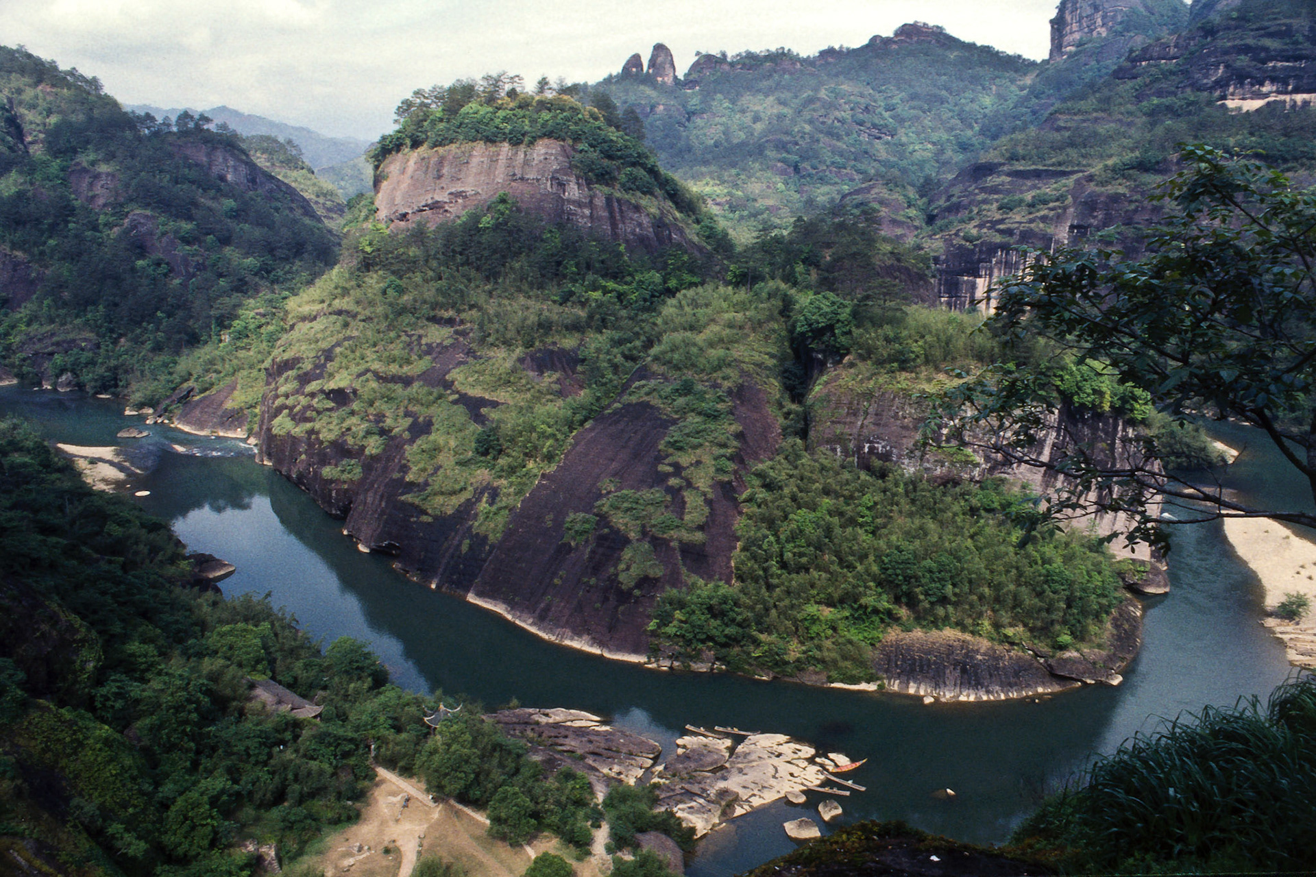 Wuyi Shan 1990