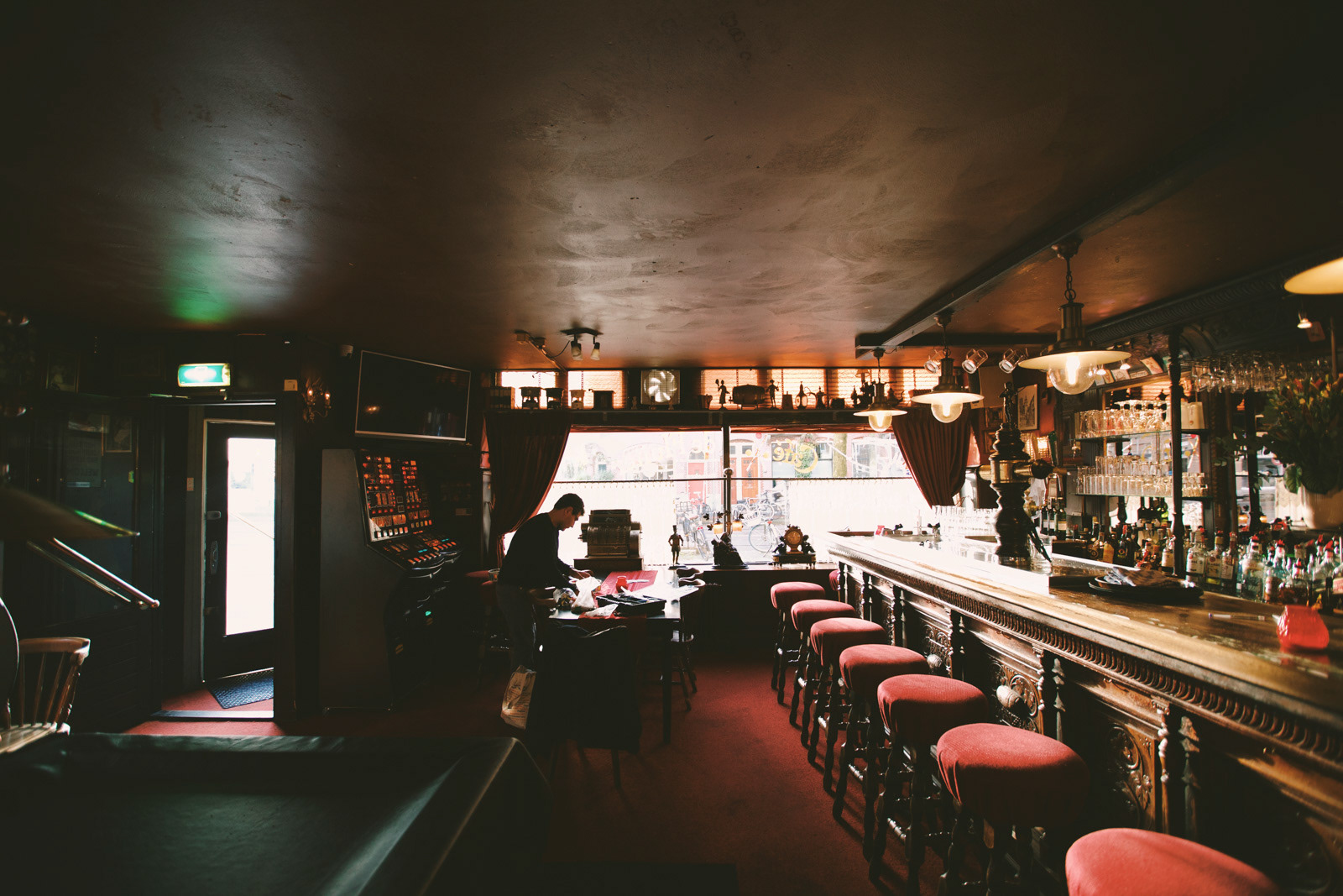 De Winst van de Gokkasten wordt opgehaald door bedrijf XYZ