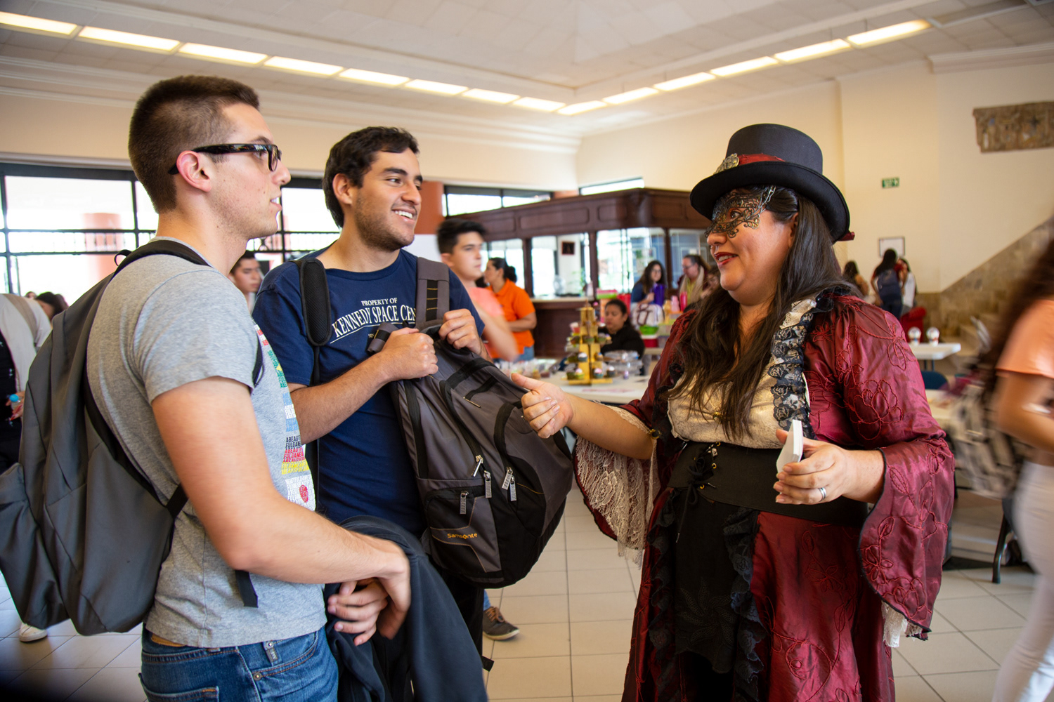 Campaña Teatro a la Vuelta en Universidad San Francisco de Quito (2018).