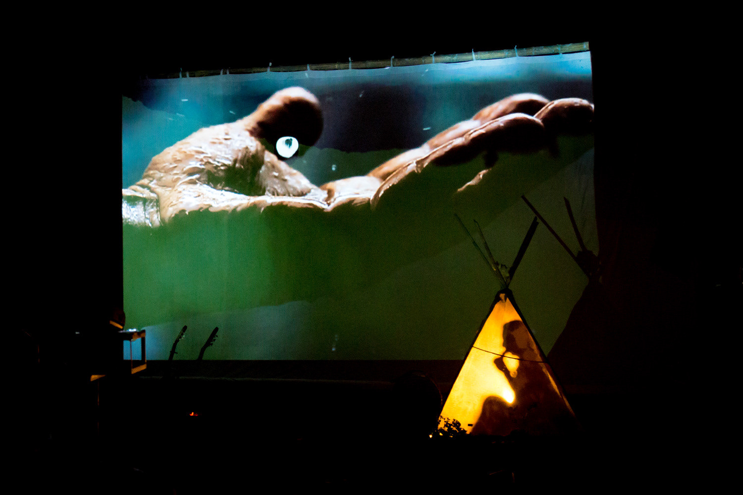 Enrique Males (Premio Eugenio Espejo) en Las Artes por Manabí (2017).