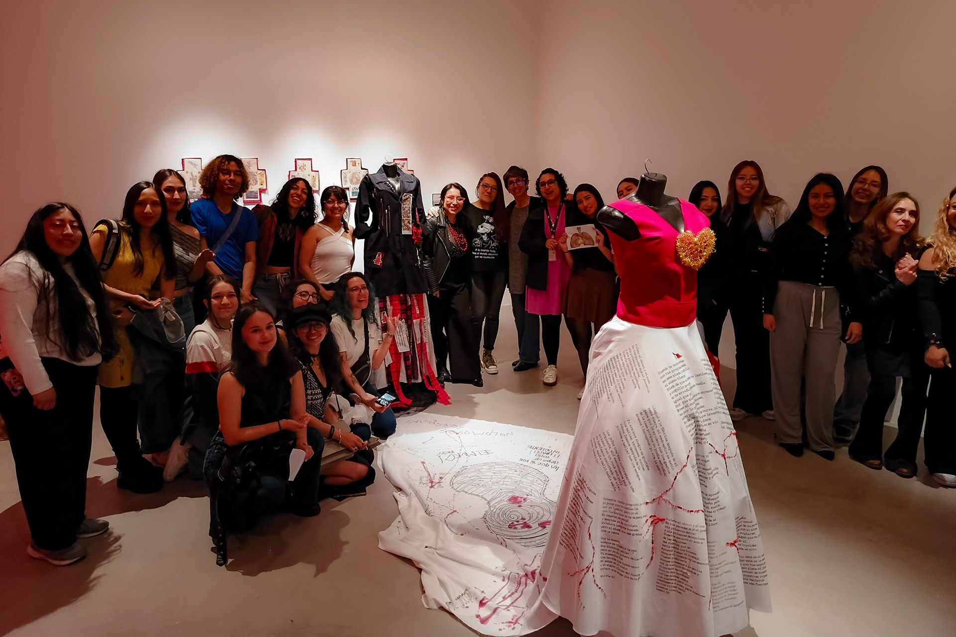 Rituales de Rabia y Ternura de Paulina Izurieta en el Museo de la Ciudad (2025).