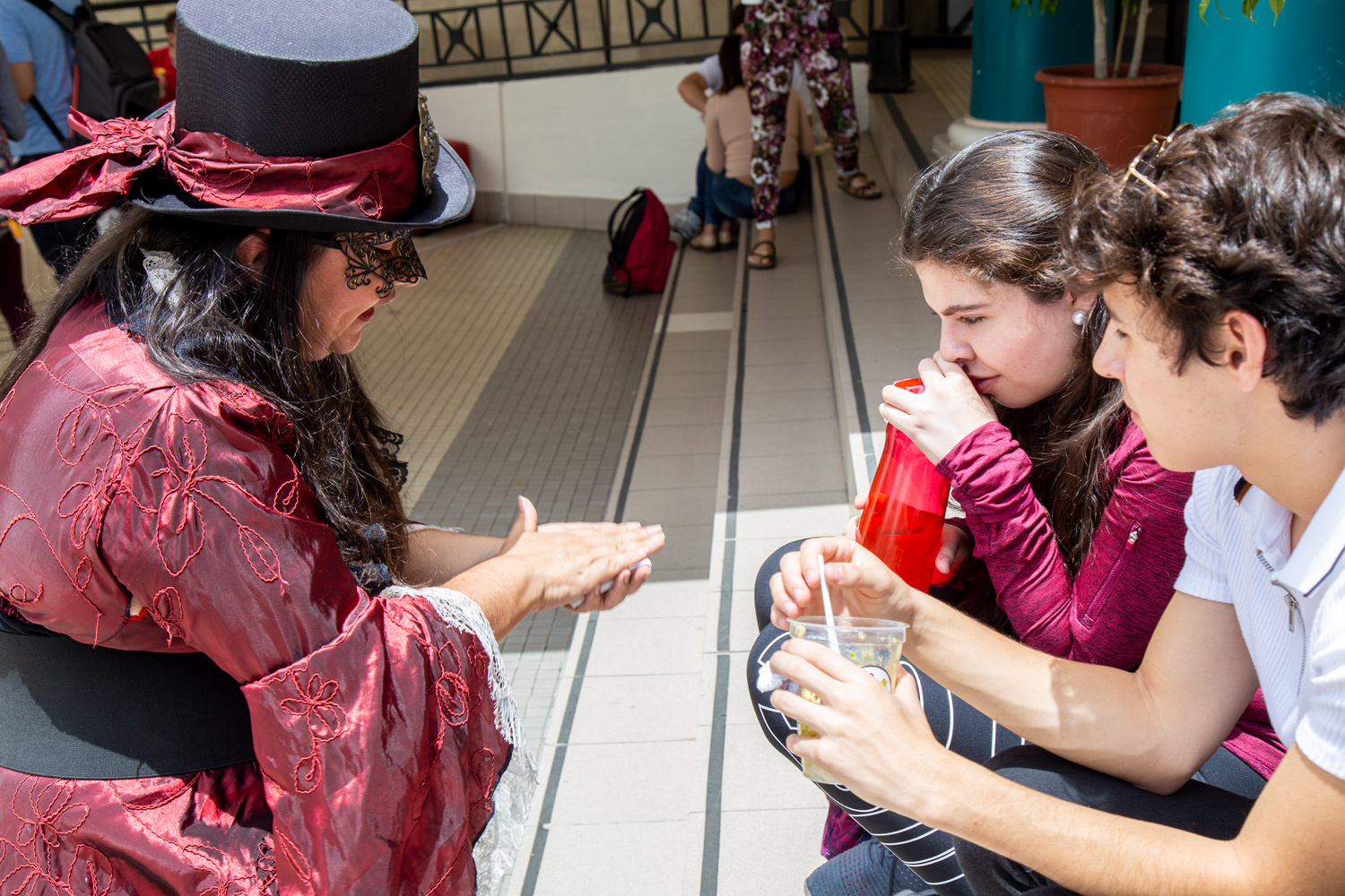 Campaña Teatro a la Vuelta en Universidad San Francisco de Quito (2018).
