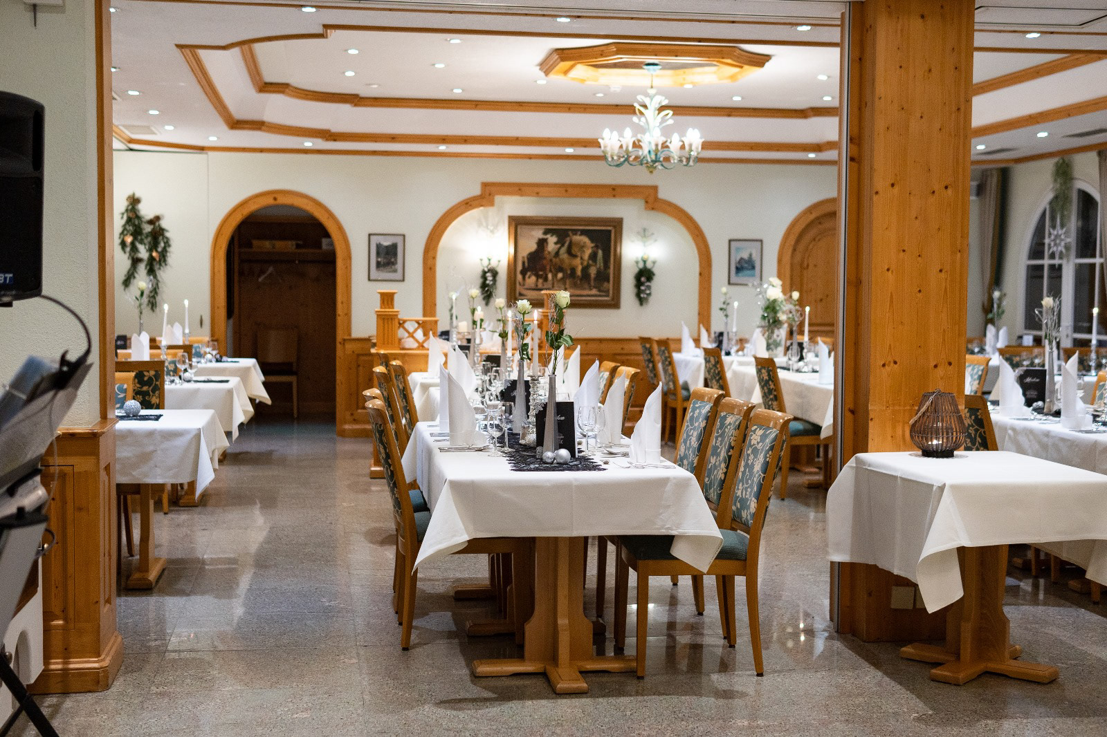 Familienfeier im Hotel Krone Wiechs – warme und authentische Innenaufnahmen