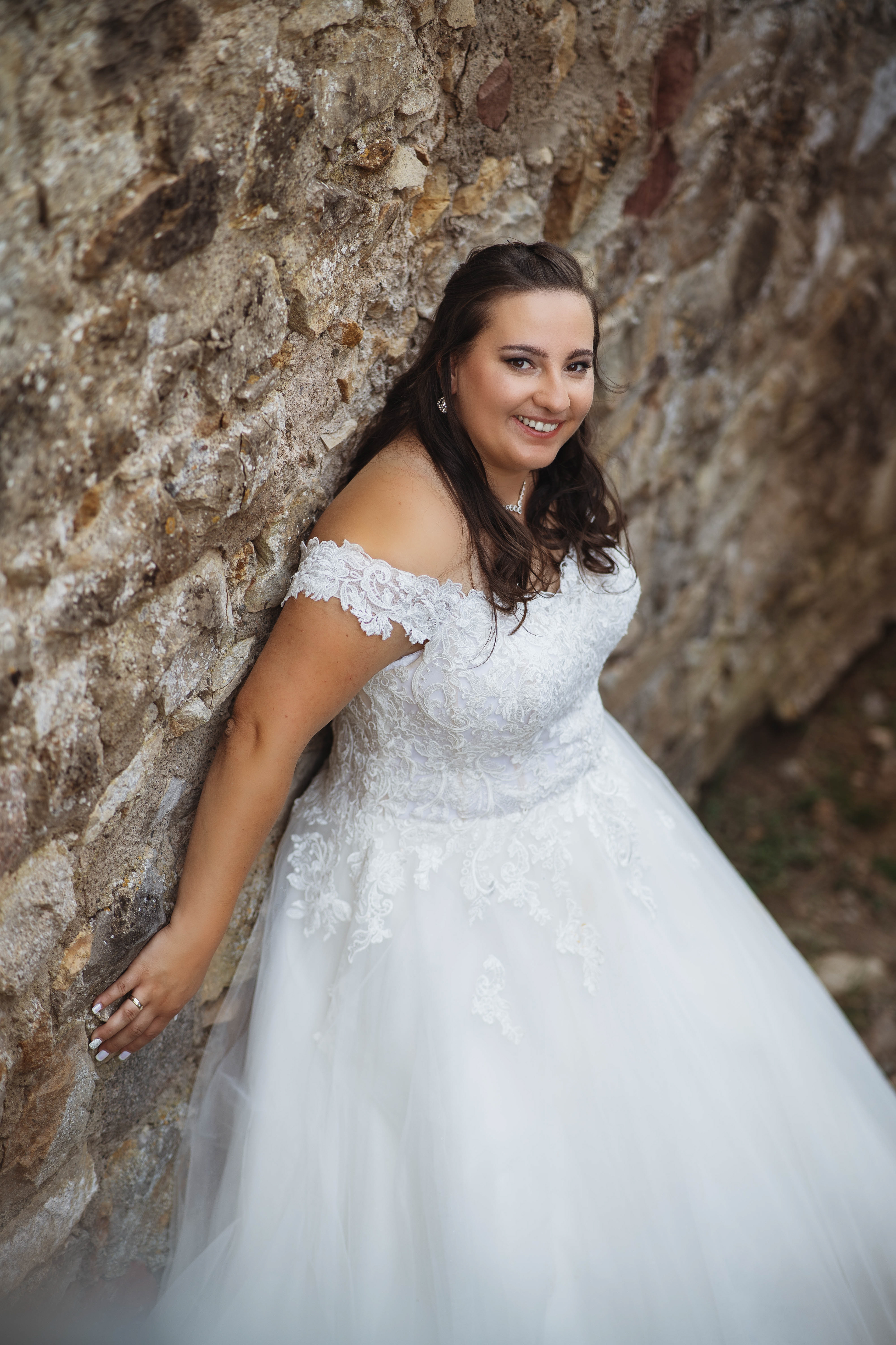 Romantische Paarporträts auf der historischen Burg Rötteln – professionelle Hochzeitsfotografie