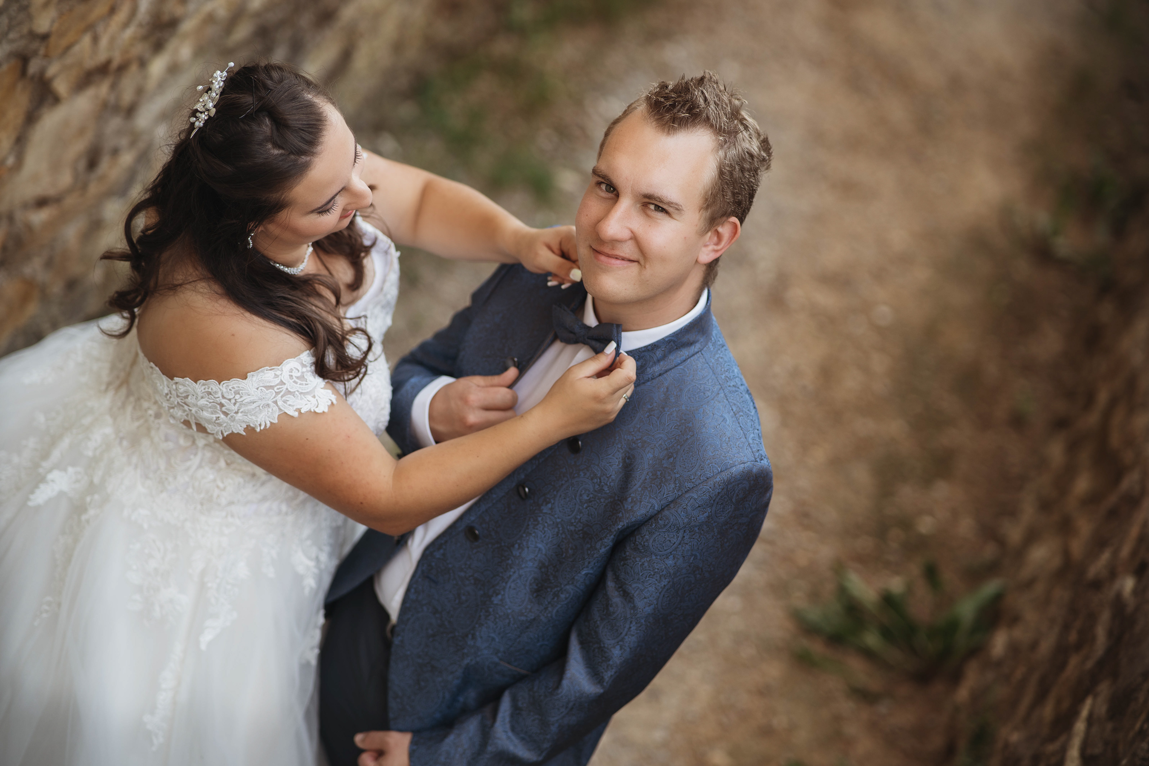 Romantische Paarporträts auf der historischen Burg Rötteln – professionelle Hochzeitsfotografie