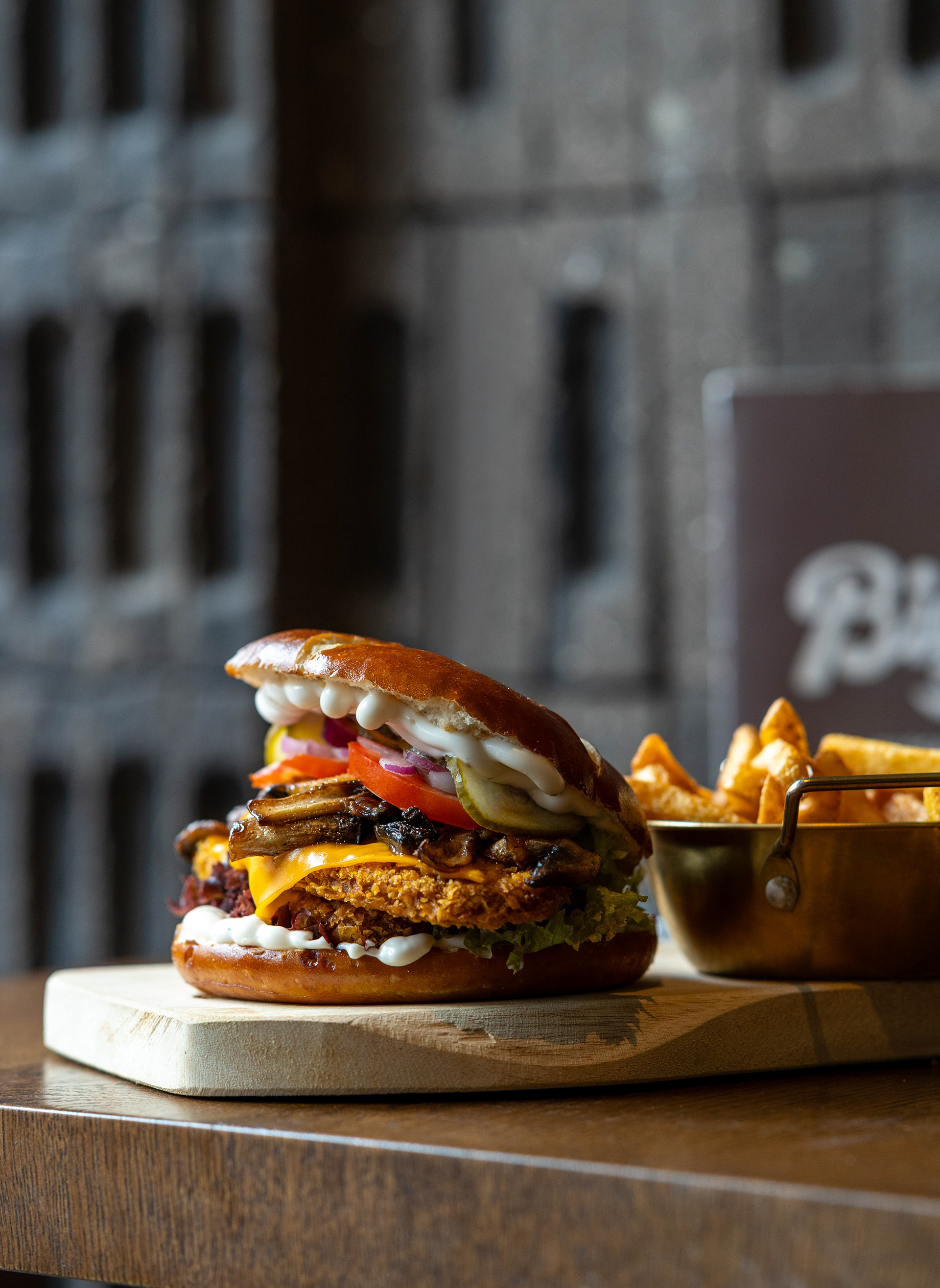 Professionelle Bilder für Gastronomie-Marketing – Burger-Restaurant Big Nine Lörrach – Fotografie Karolina Marx