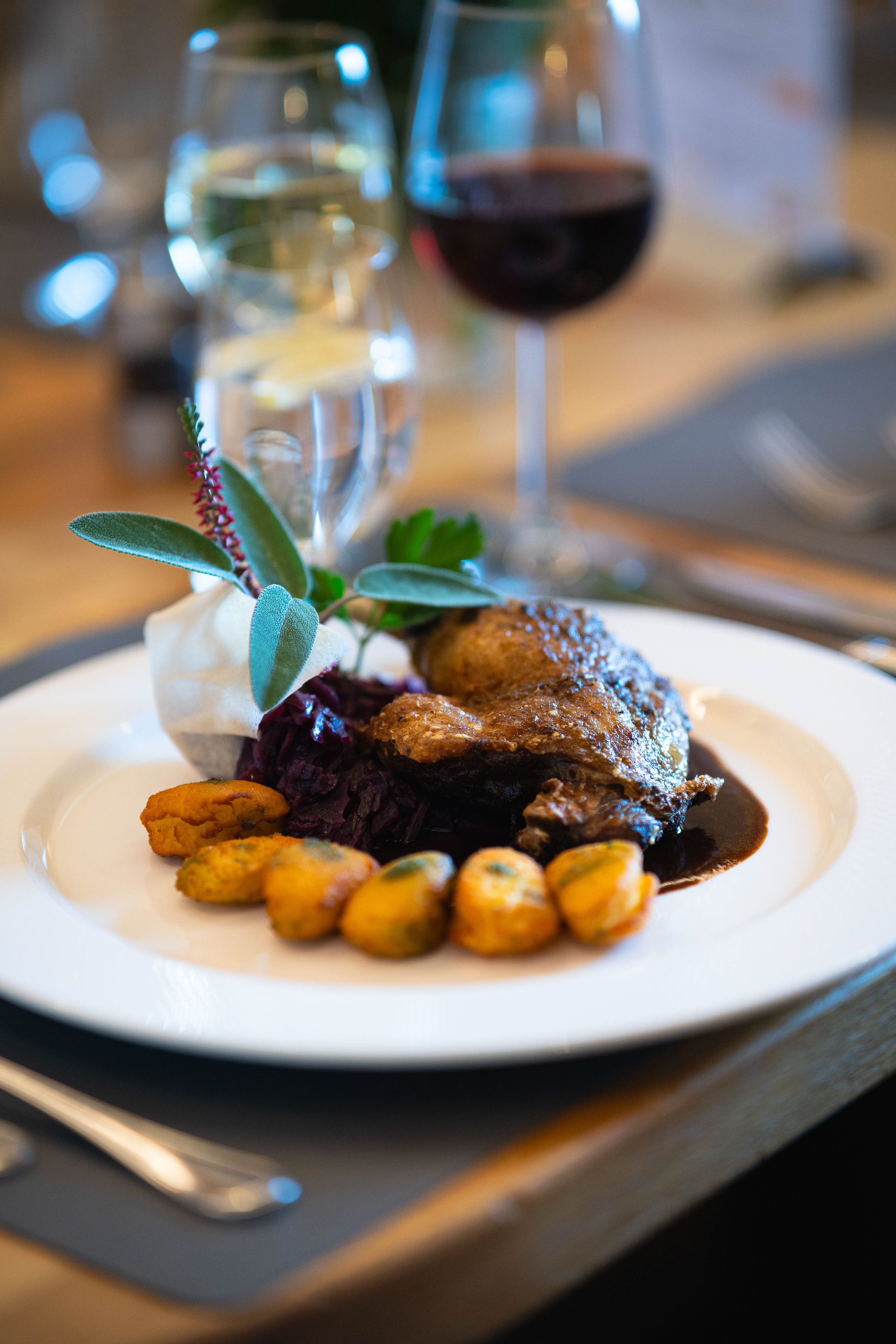 Detailaufnahmen der neuen saisonalen Karte – Restaurant Krone Wiechs