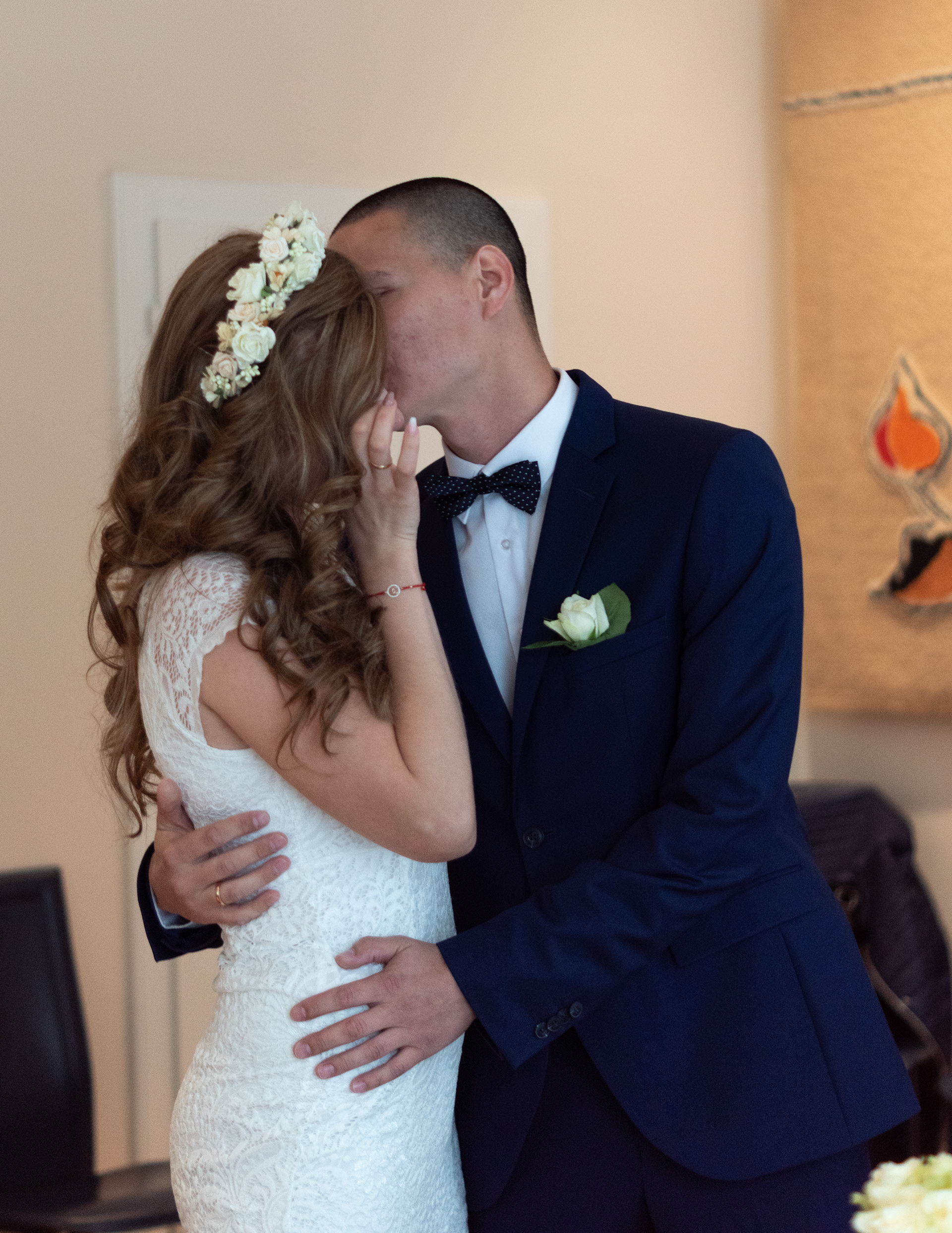 Brautpaar bei der standesamtlichen Hochzeit – professionelle Hochzeitsfotografie Schopfheim