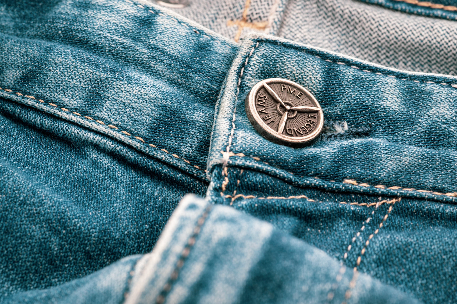 09/2021 - Details