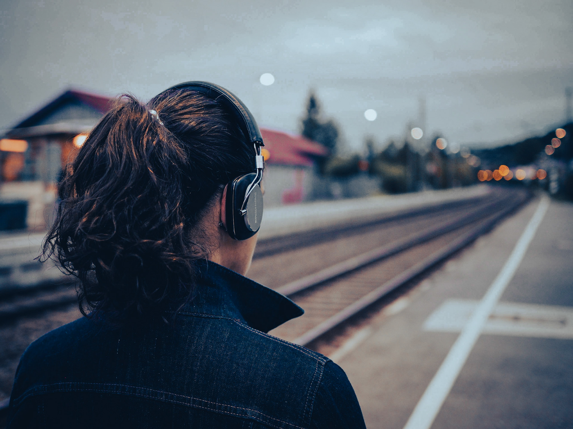 32/2021 - Line From A Song