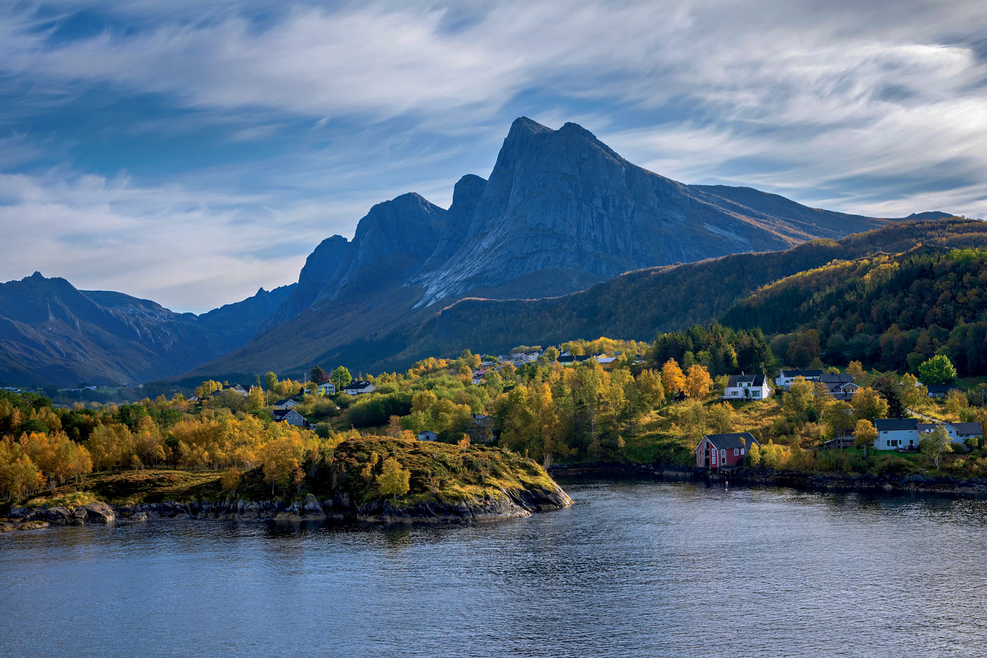 Ørnes