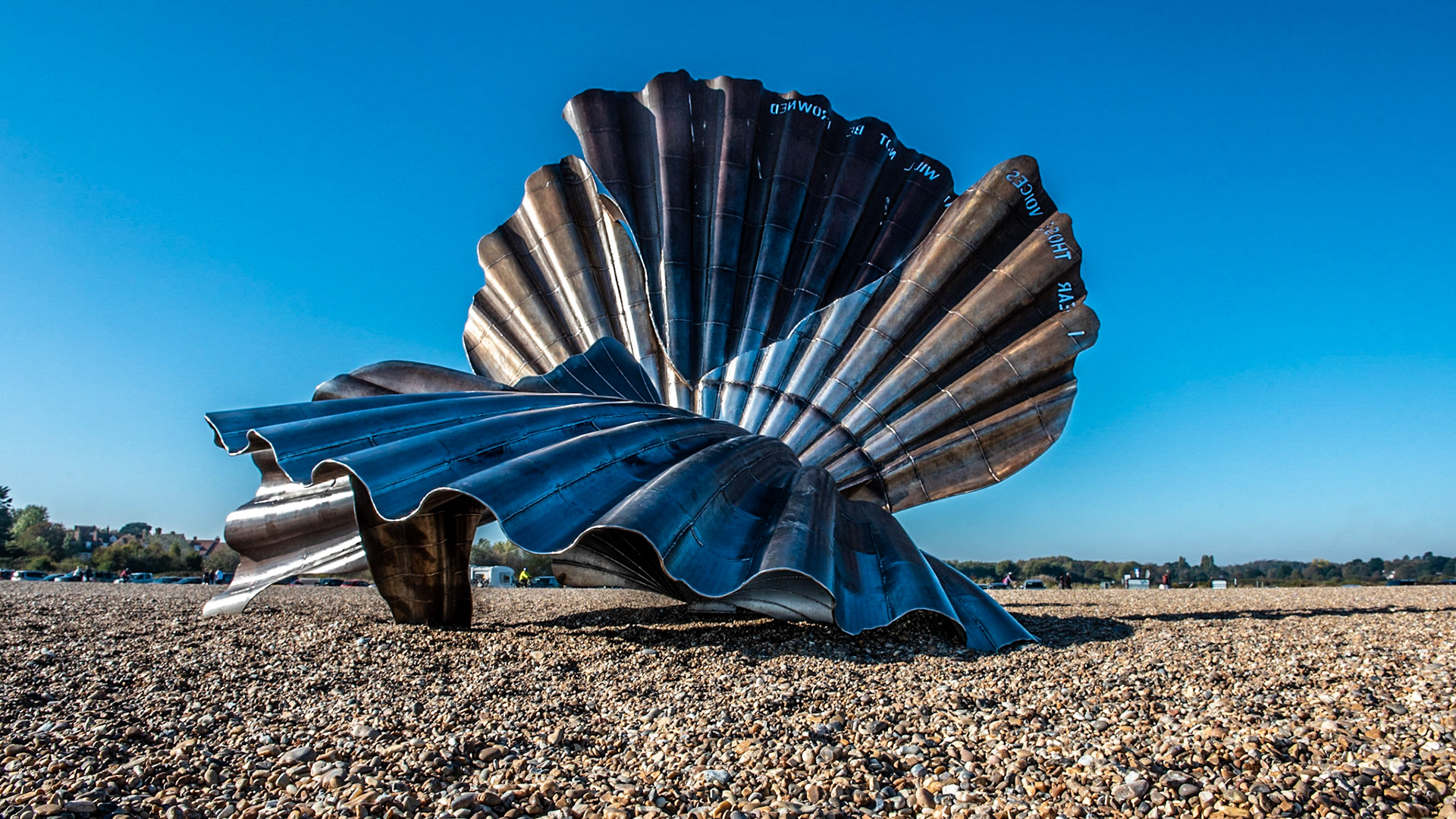 ©petereyles PEC1093 Aldeburgh Beach, Maggie Hambling Scallop Shell Sculpture