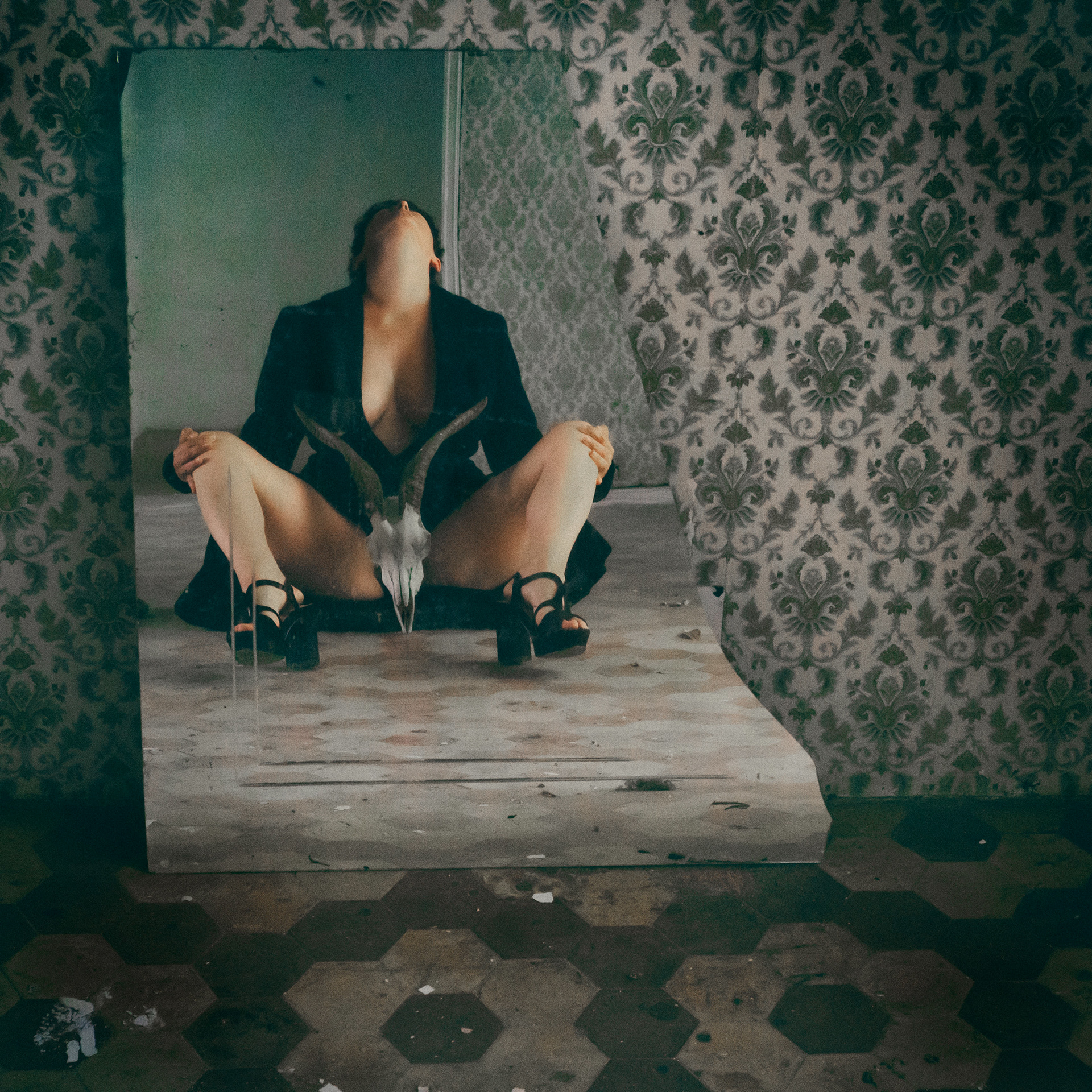 "............ y dime que me quieres" · 2020 · papel Fine Art · 30 x 30 cm