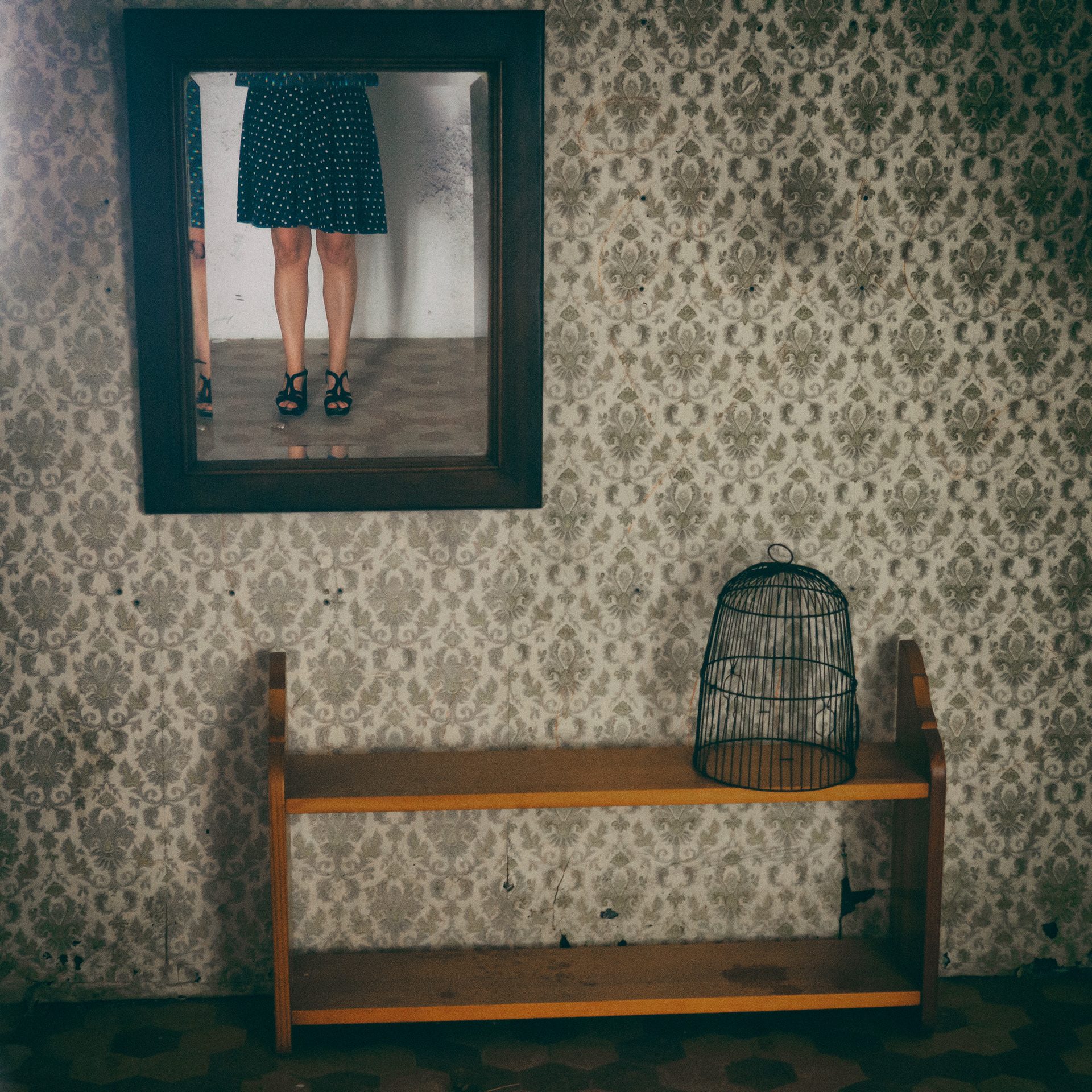 "¿Libre? 2 · 2020 · papel Fine Art · 30 x 30 cm