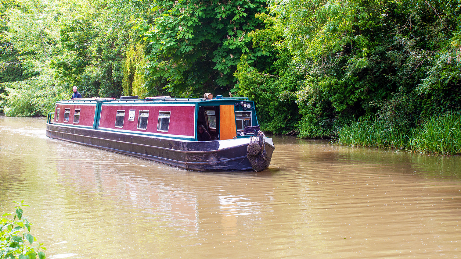01-06-23 - Narrow boat.