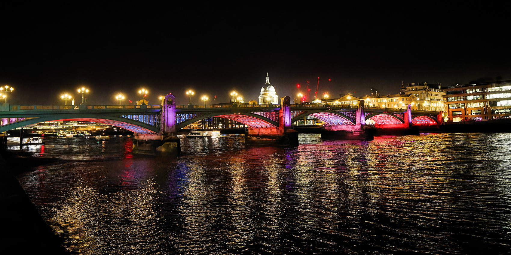 Southwark Bridge.