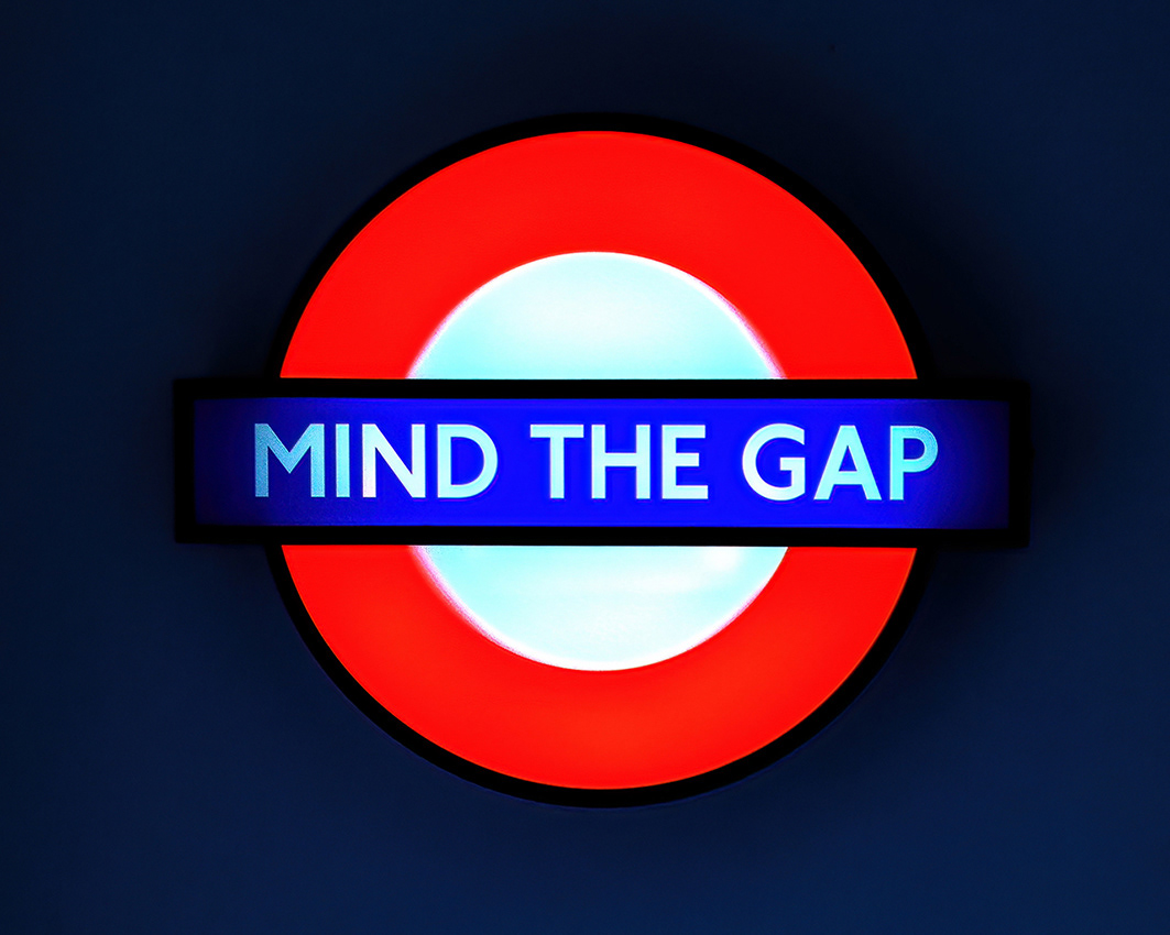 14-01-23 - Mind the gap - Lightbox