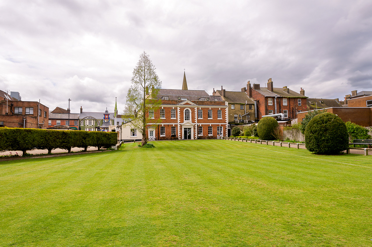 24-04-23 - The Croquet Lawn.