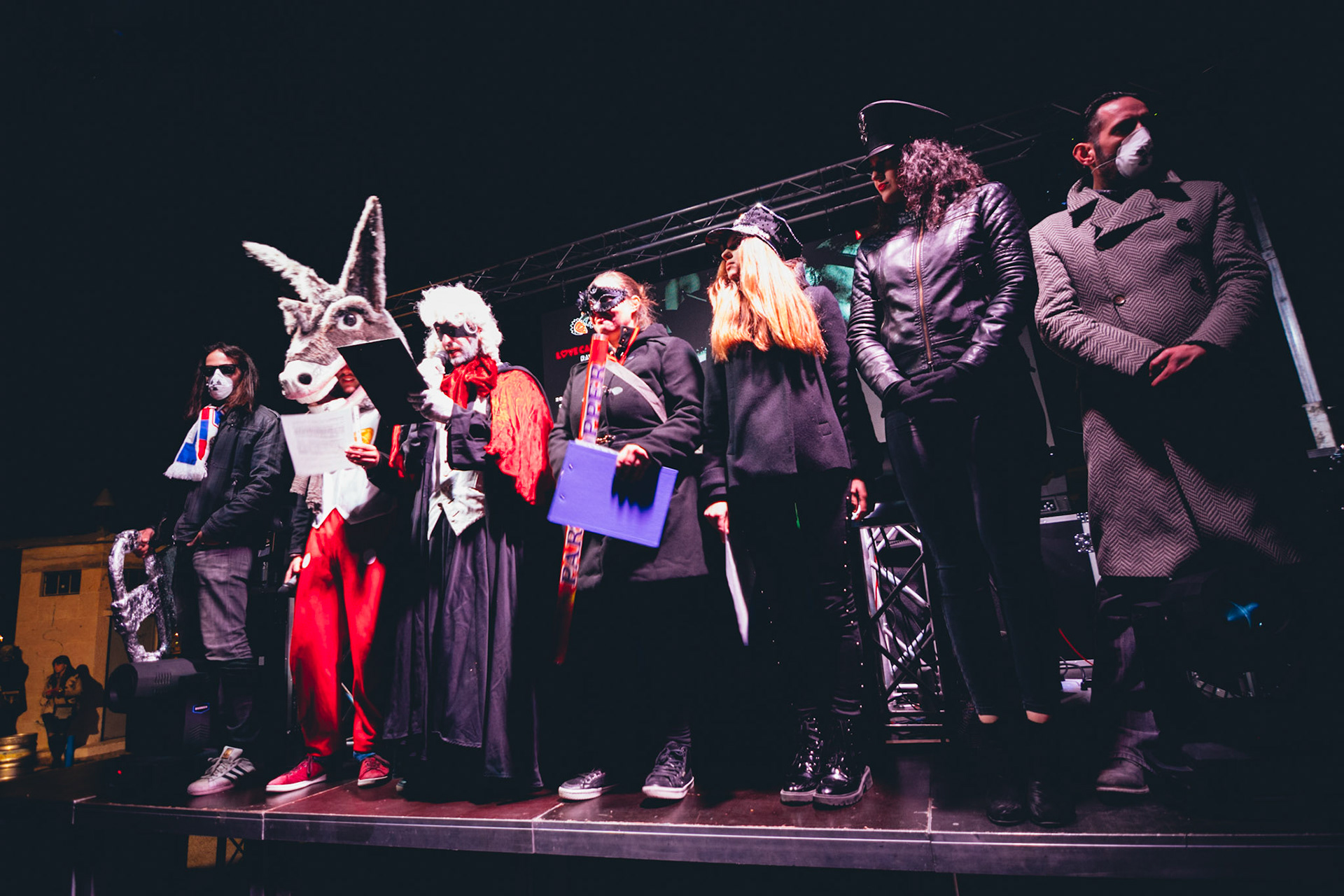 Karneval airing of grievances