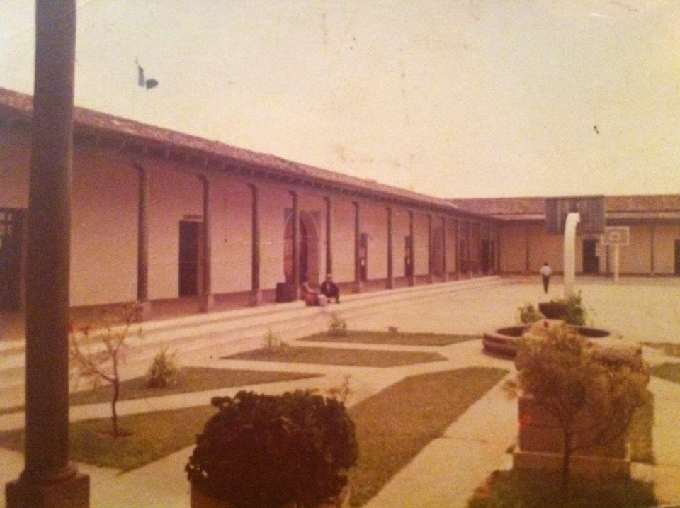 Parte interior del edificio municipal, tomada en Diciembre de 1975 por el señor Ramiro Martinez