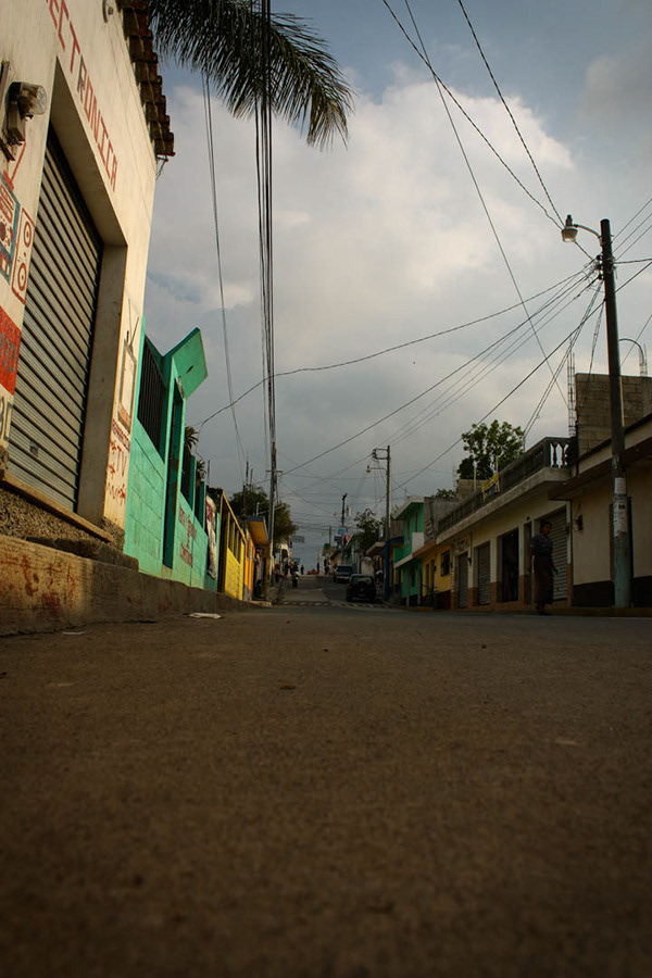 (c) 2009 por Maynor Estuardo Estrada. Usada con permiso.