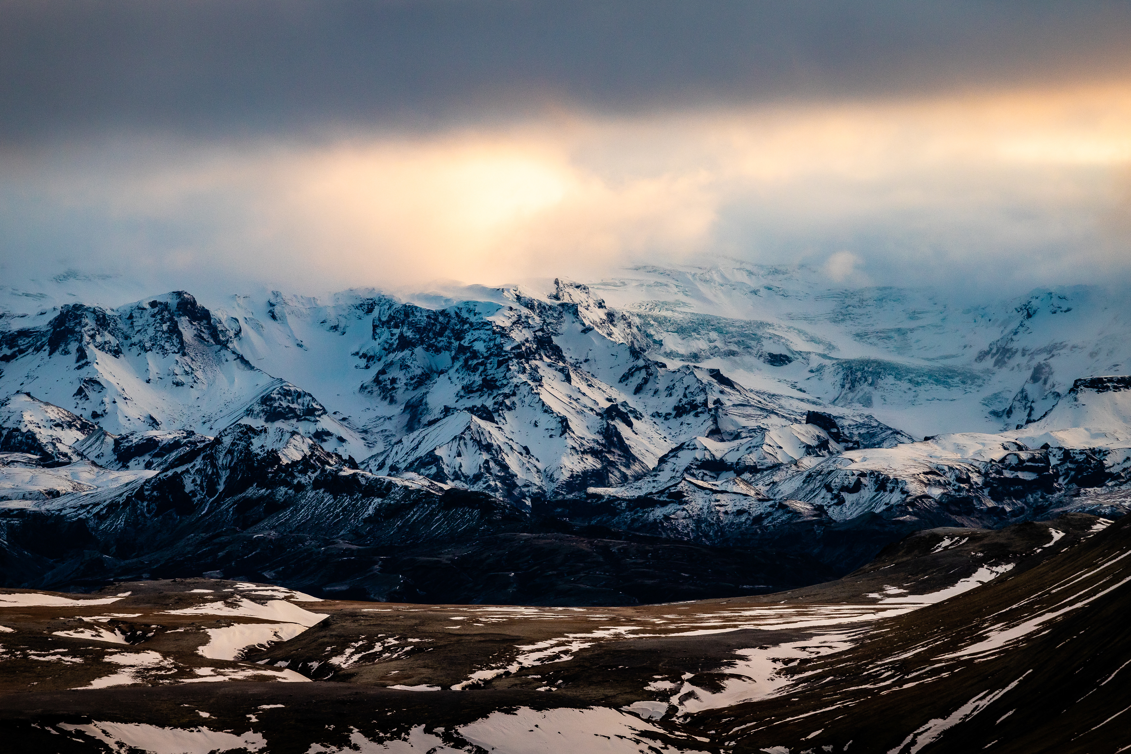 Tindfjöll in the snow with sunlight peeking
