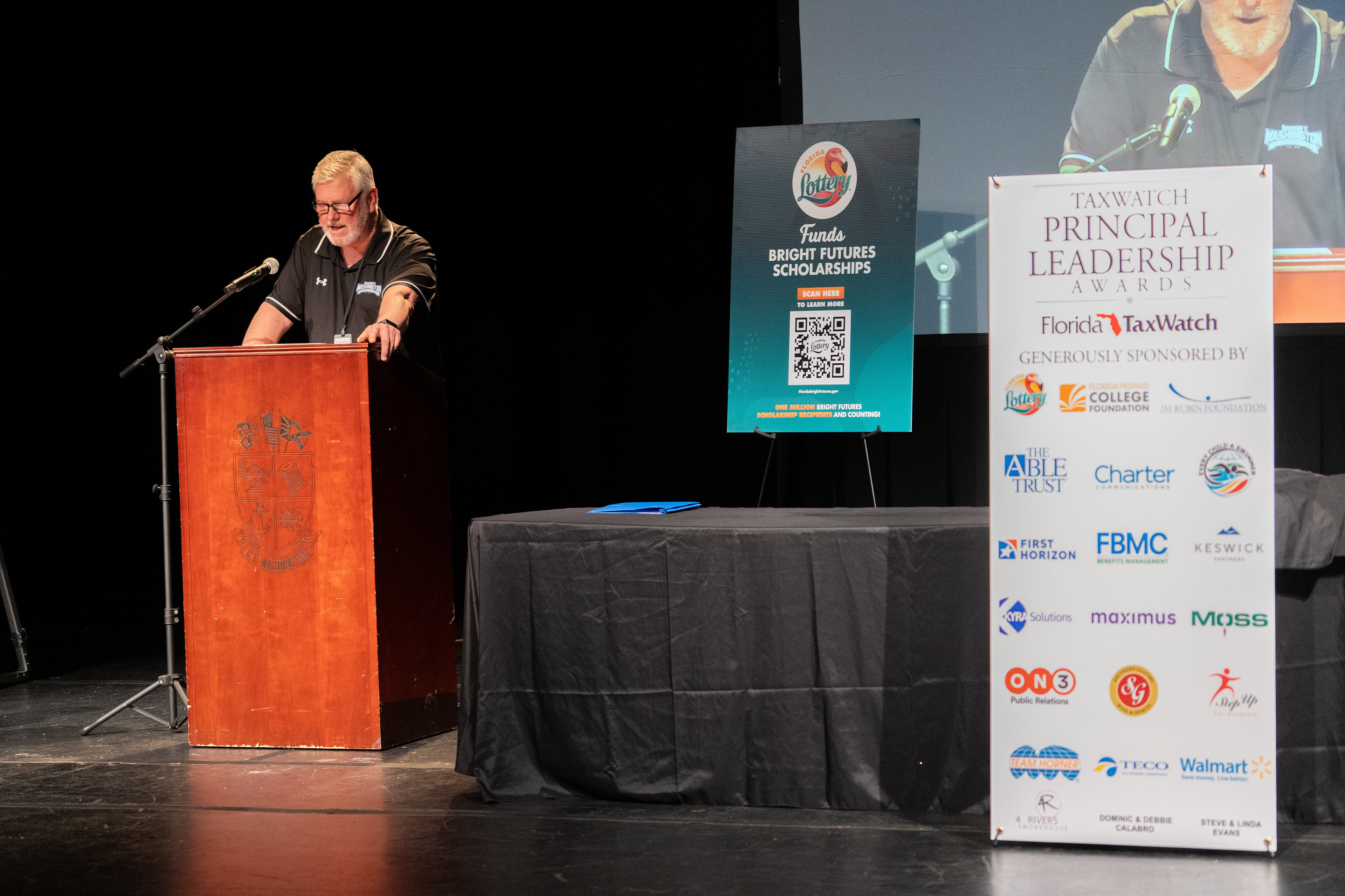 Principal Richard Shackle