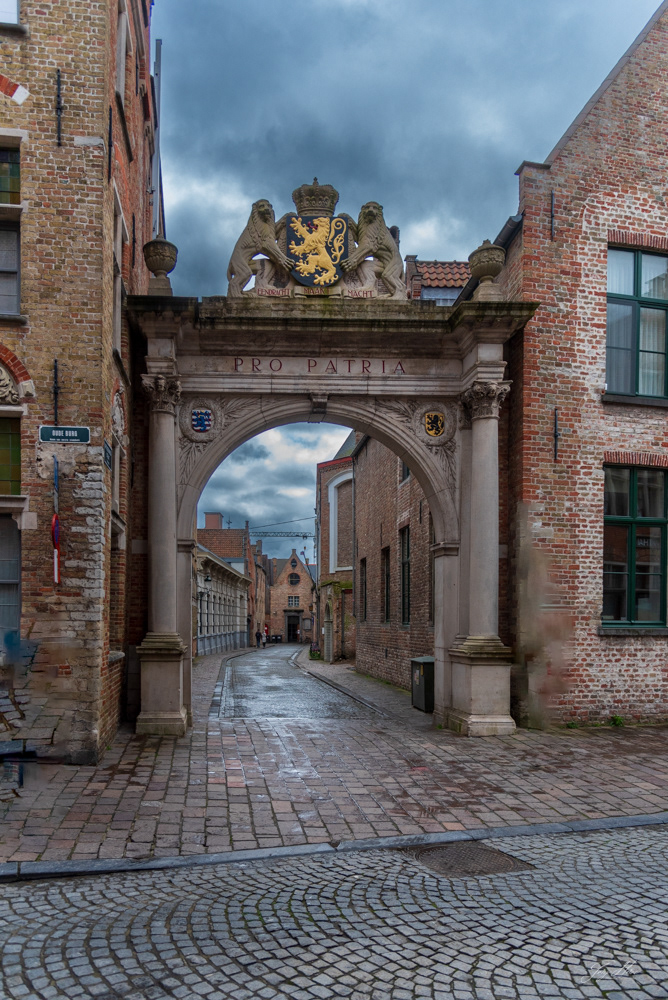 Pro Patria Gate