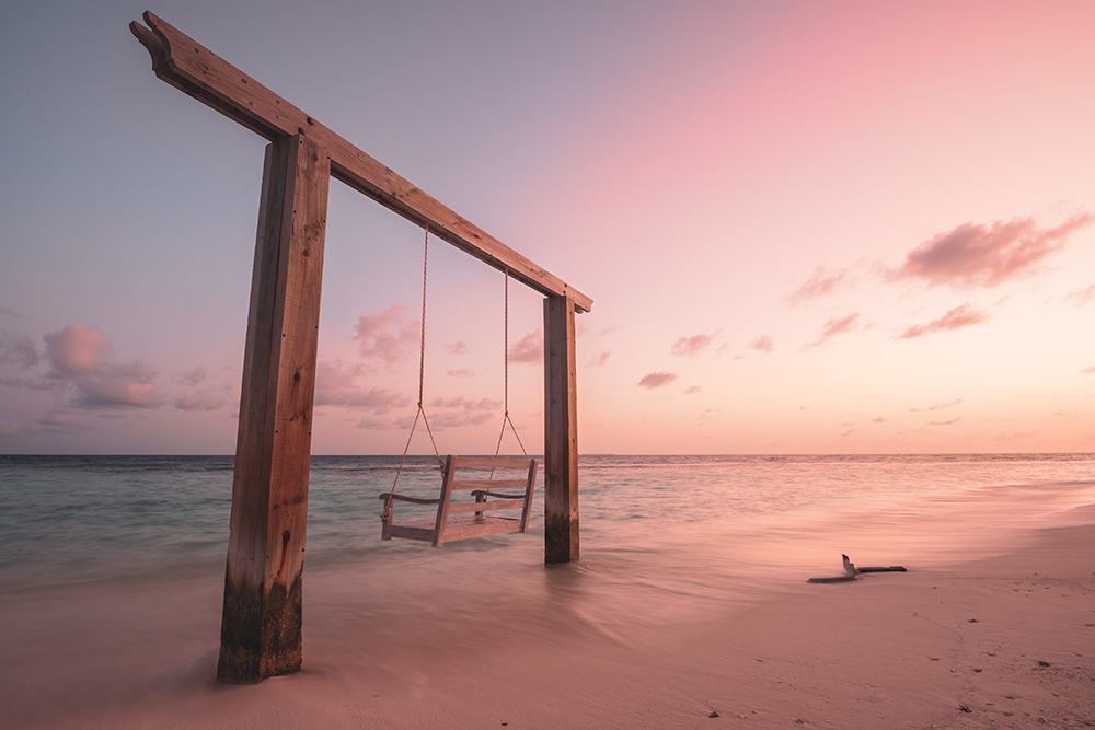 Maldives Swing