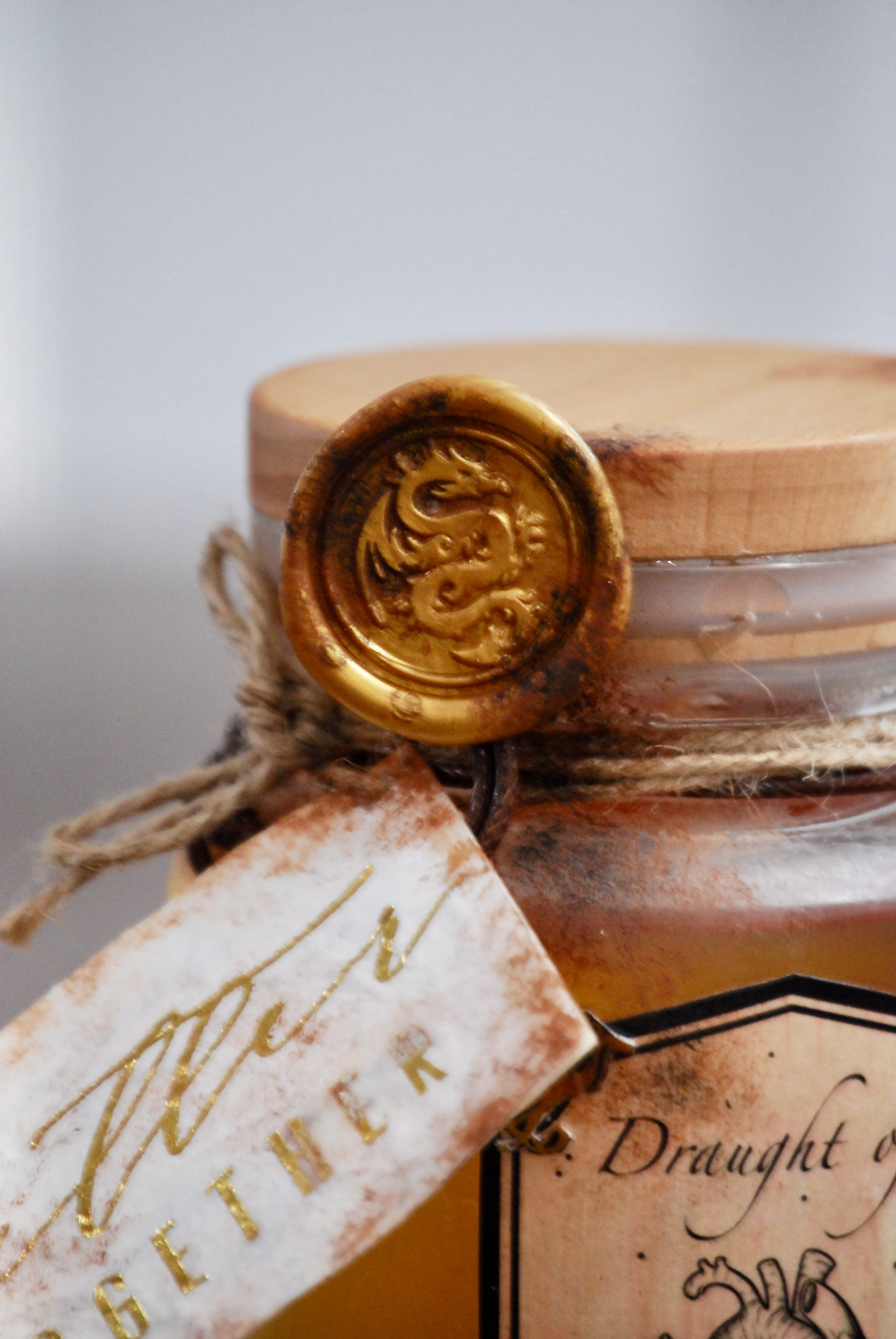 Seal from Mail Invite