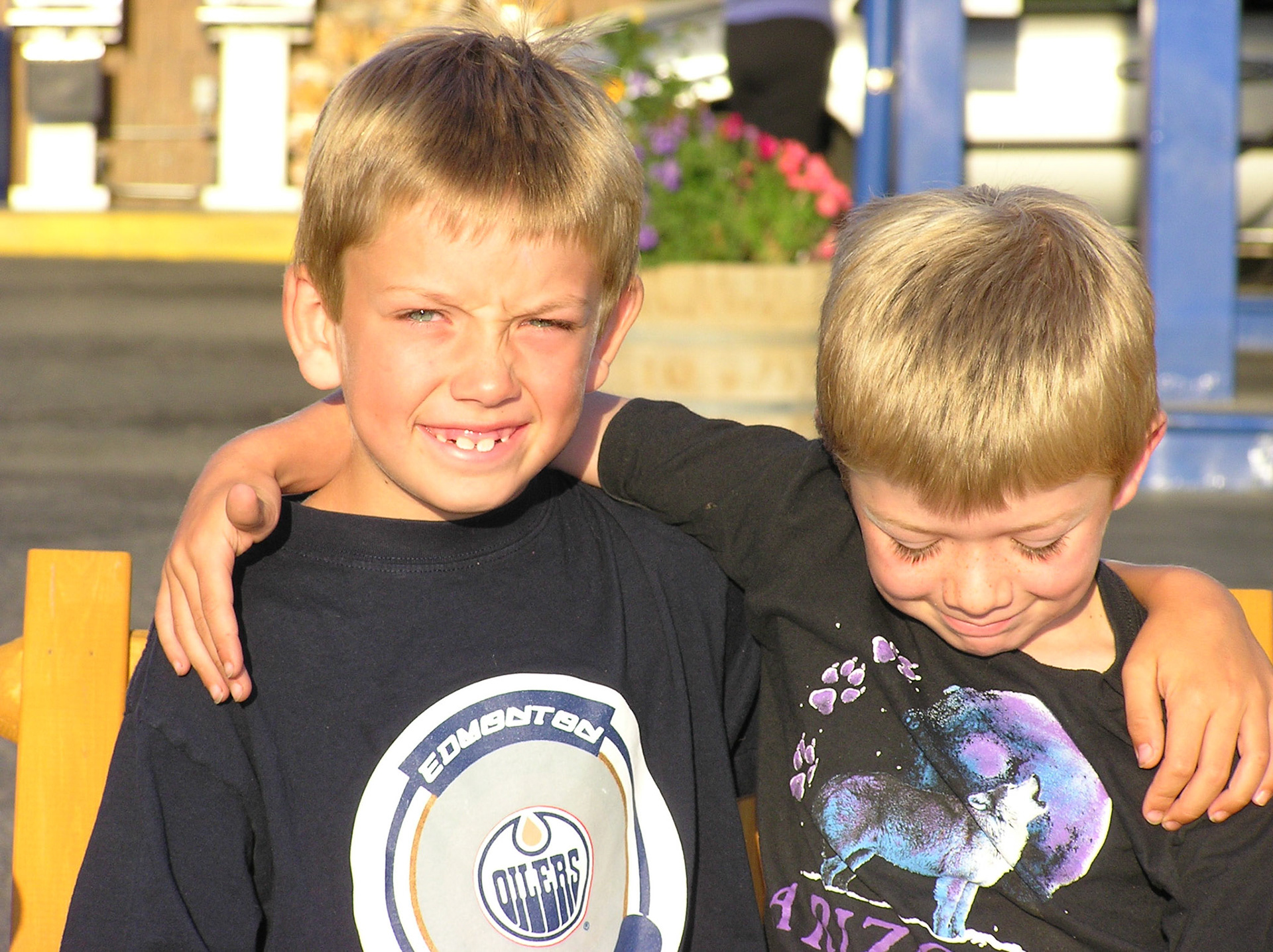 OLYMPUS DIGITAL CAMERA