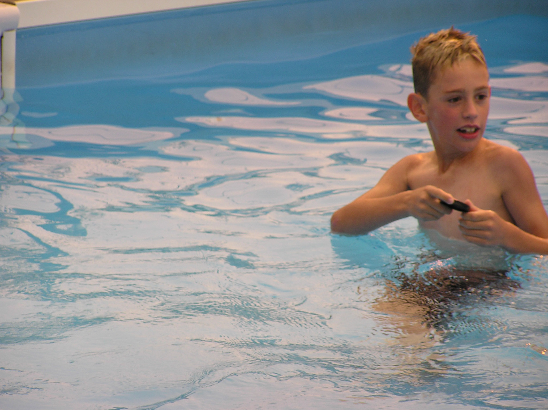 OLYMPUS DIGITAL CAMERA