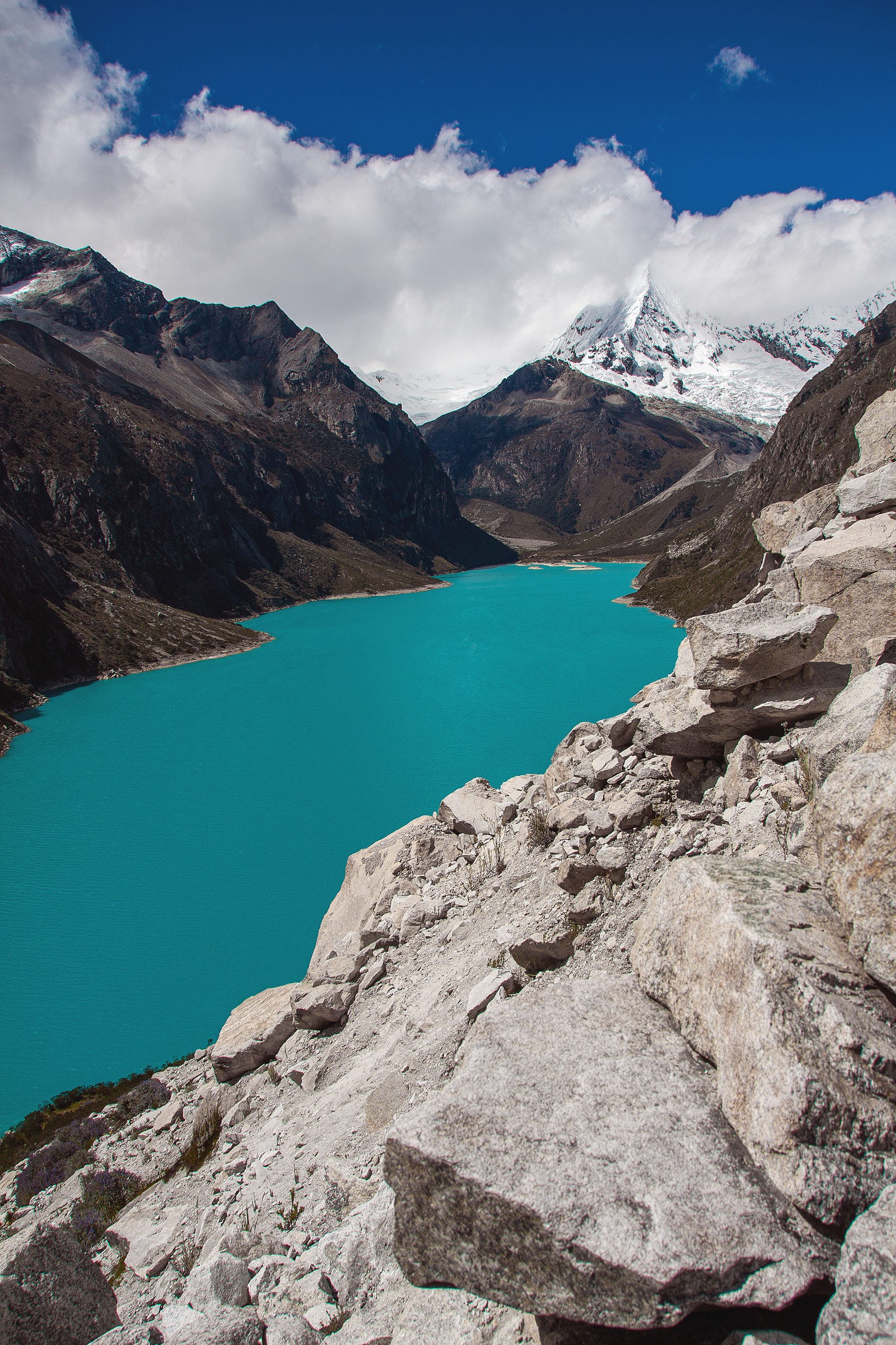 Paron Lake, Perú