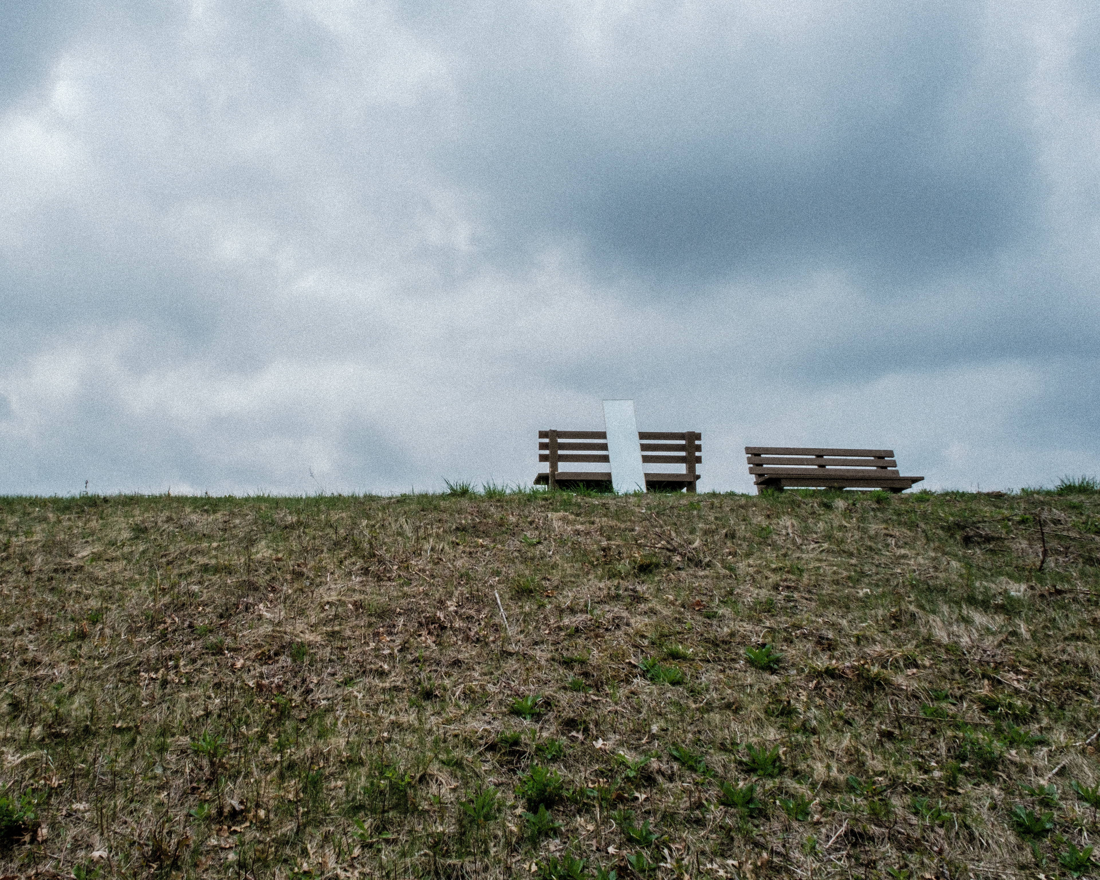 gray sky