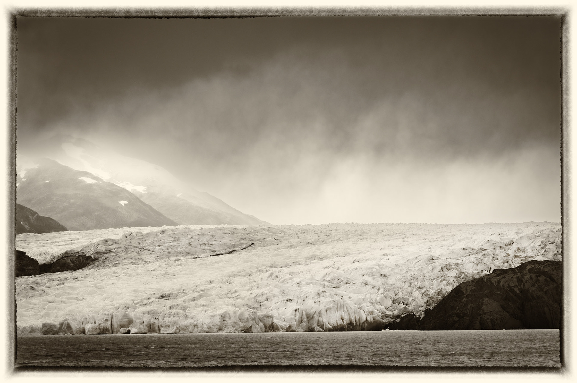 11 Grey Lake