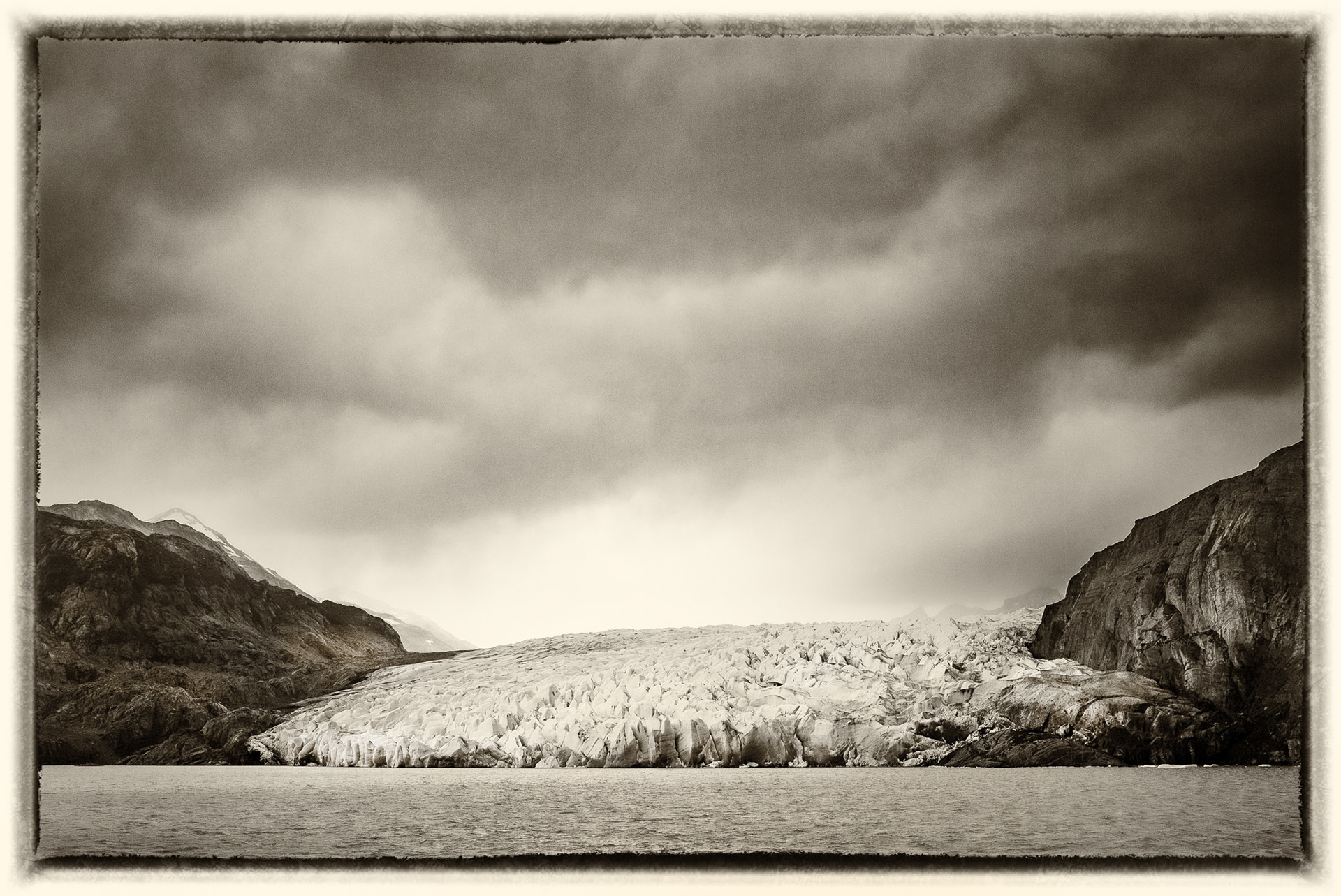 9 Grey Lake