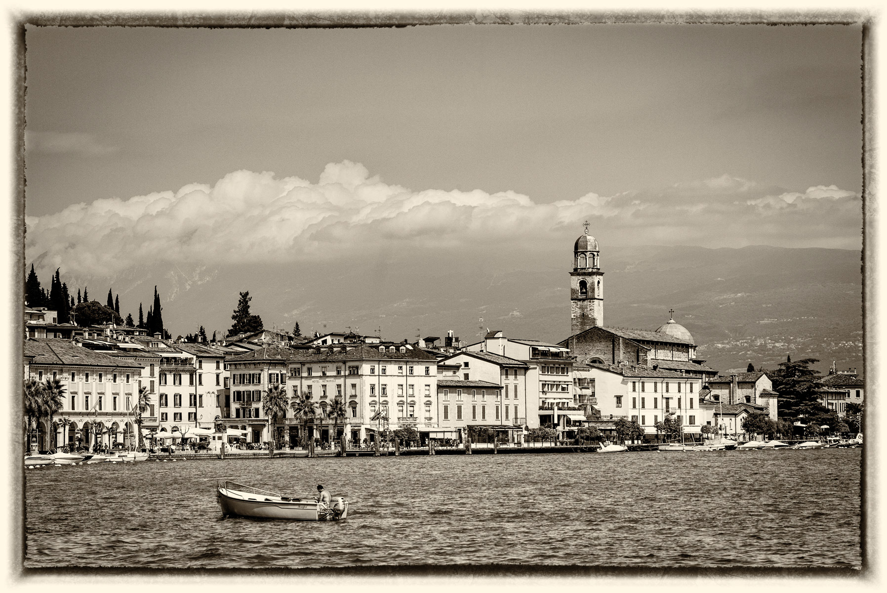 Salo