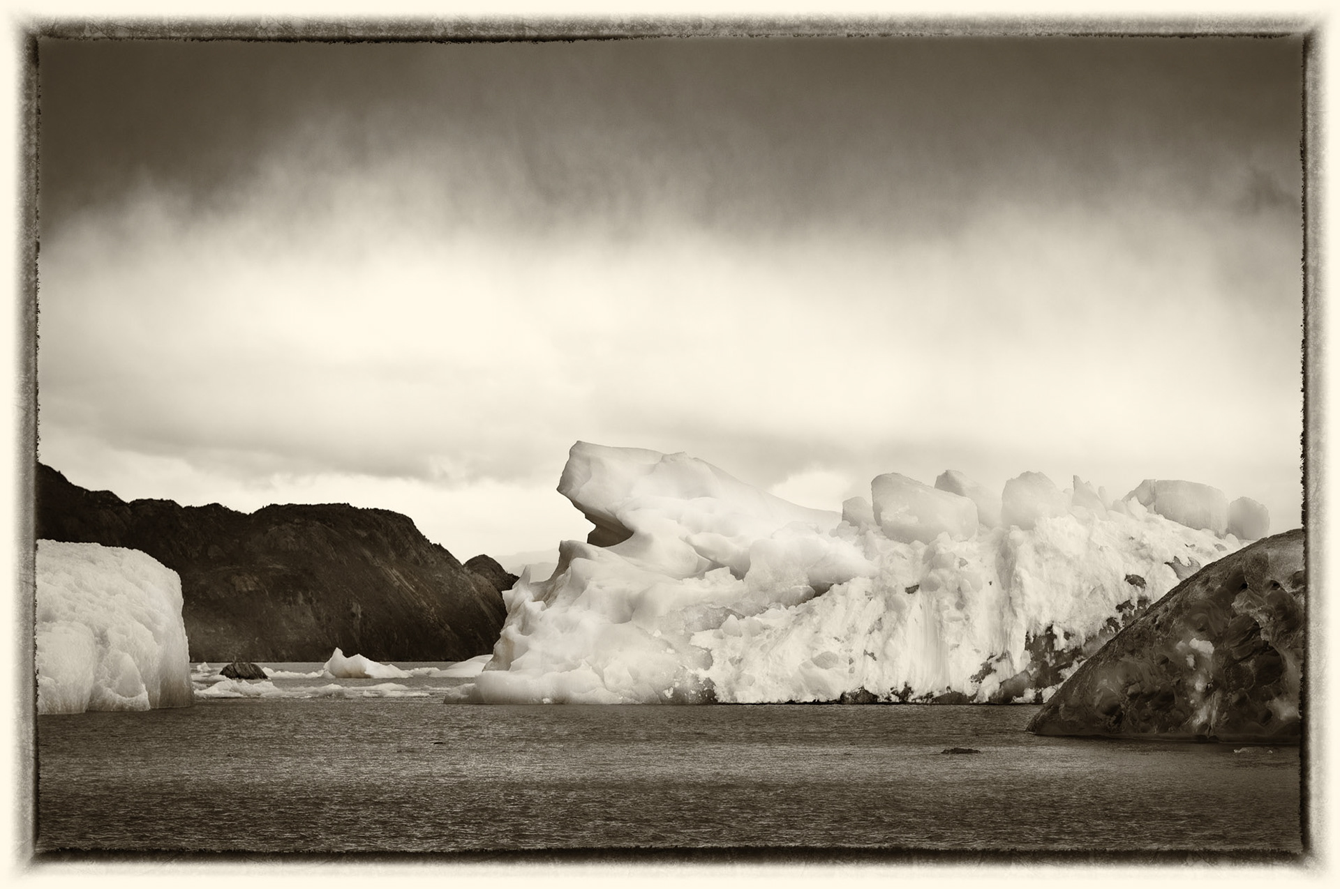 23 Grey Lake